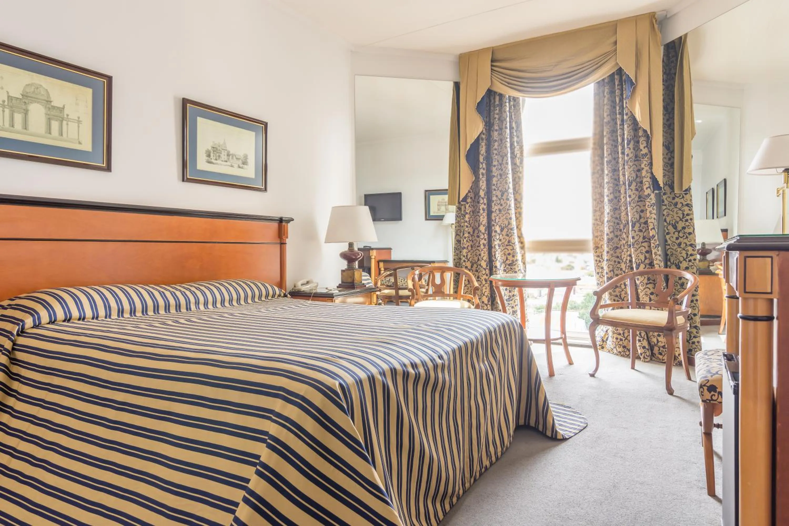 Bed in Hotel Libertador