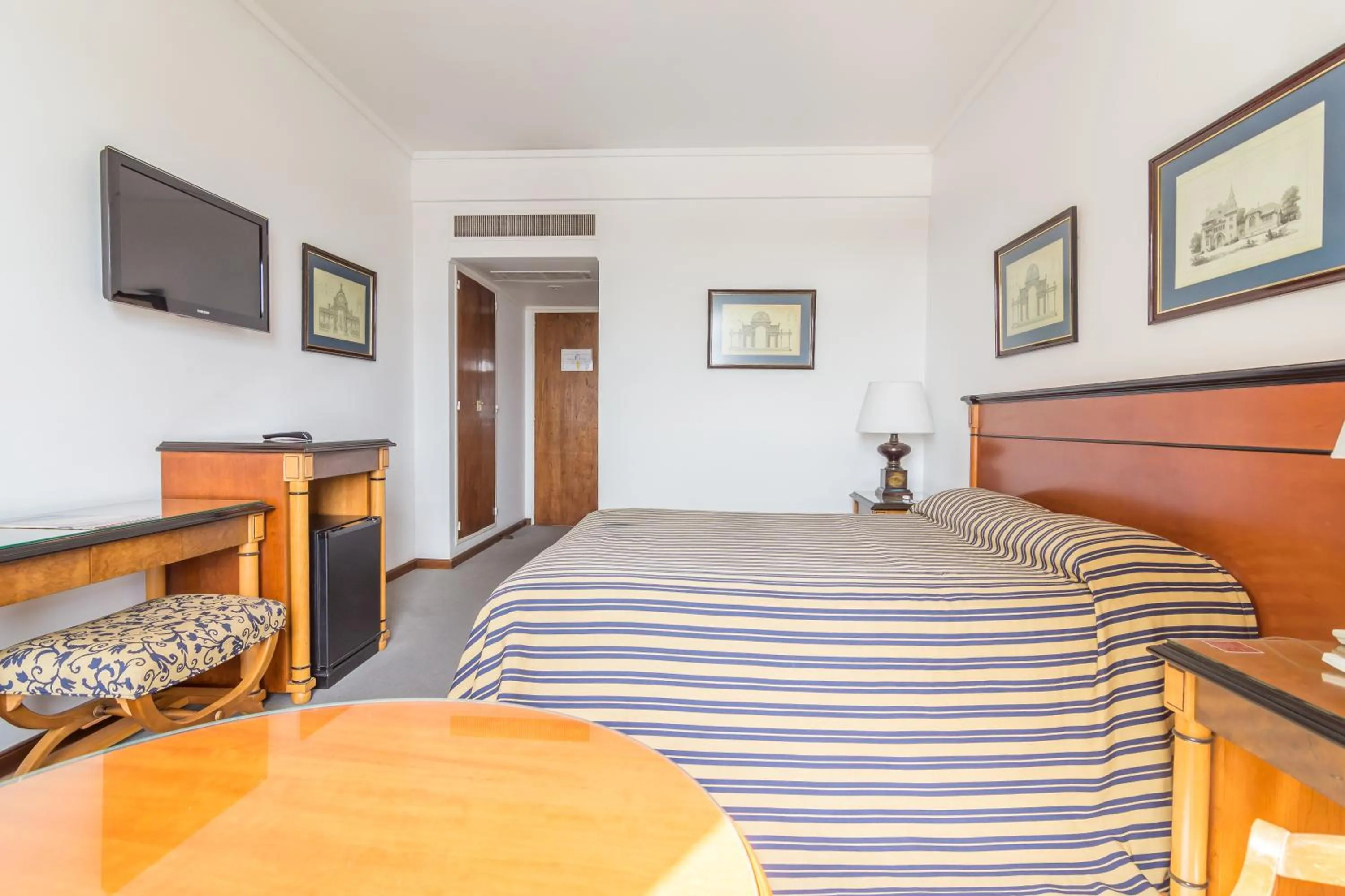 Bed in Hotel Libertador