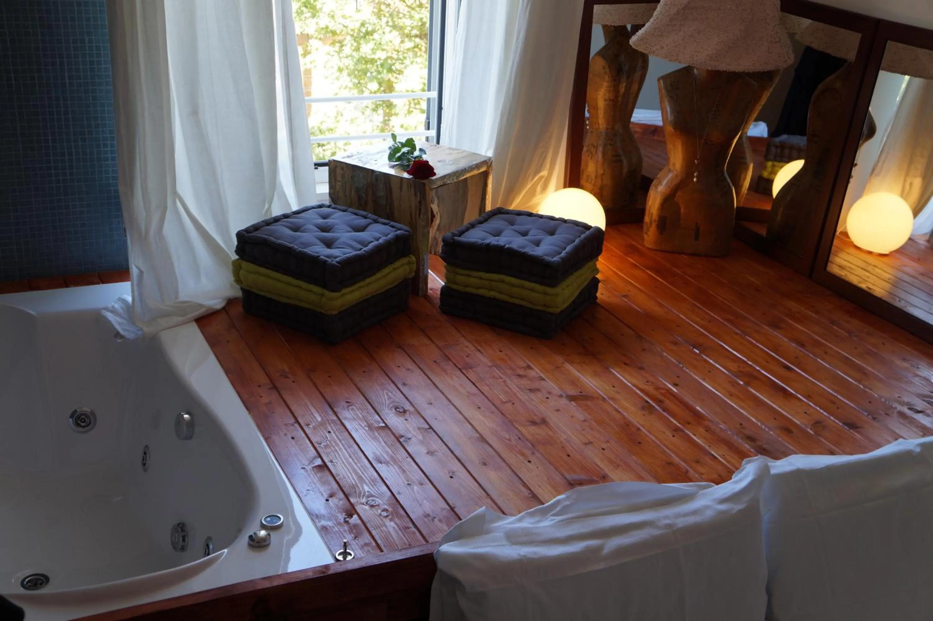 Photo of the whole room in Jacuzzi Rooms