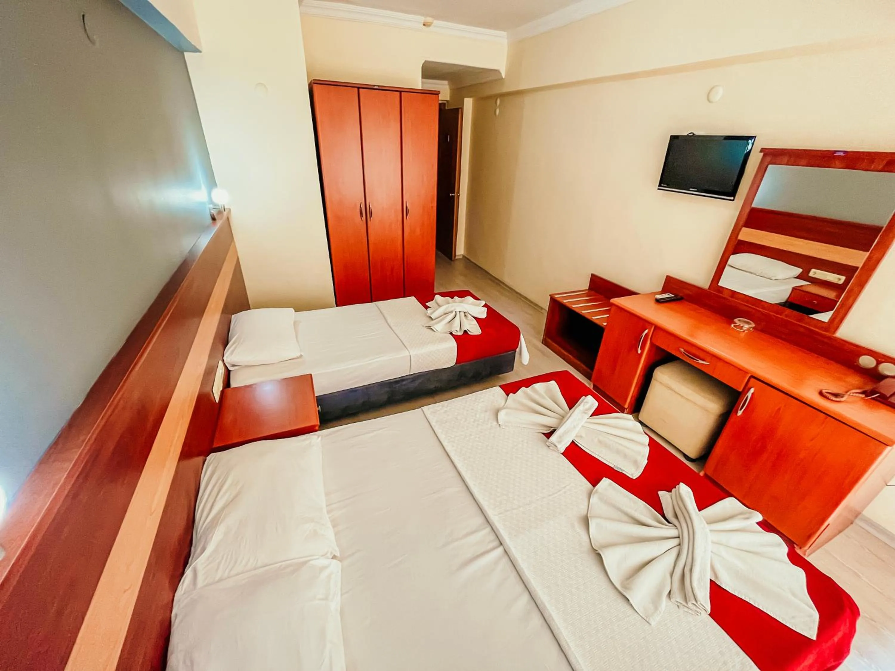 Bed in Hotel First Class Didim