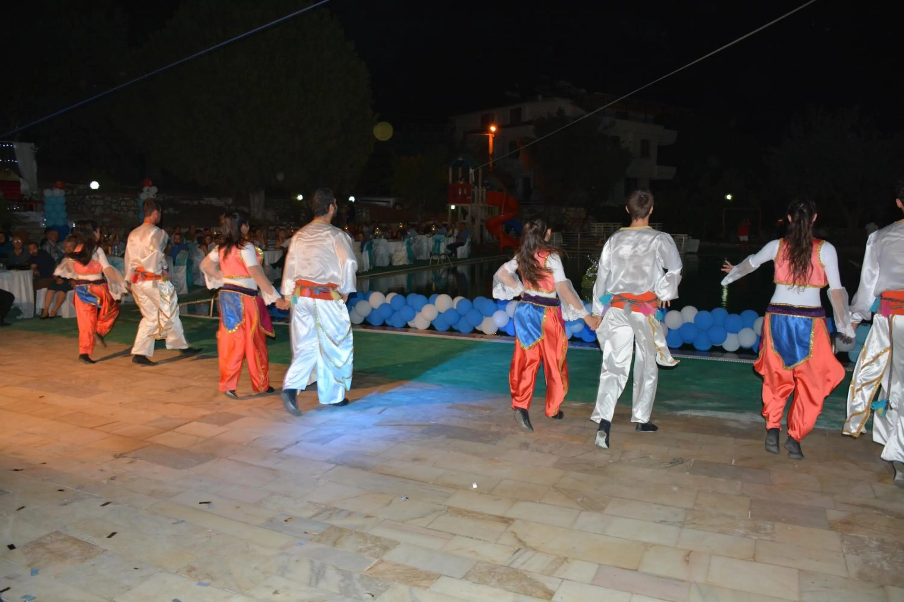 Evening entertainment in Hotel First Class Didim