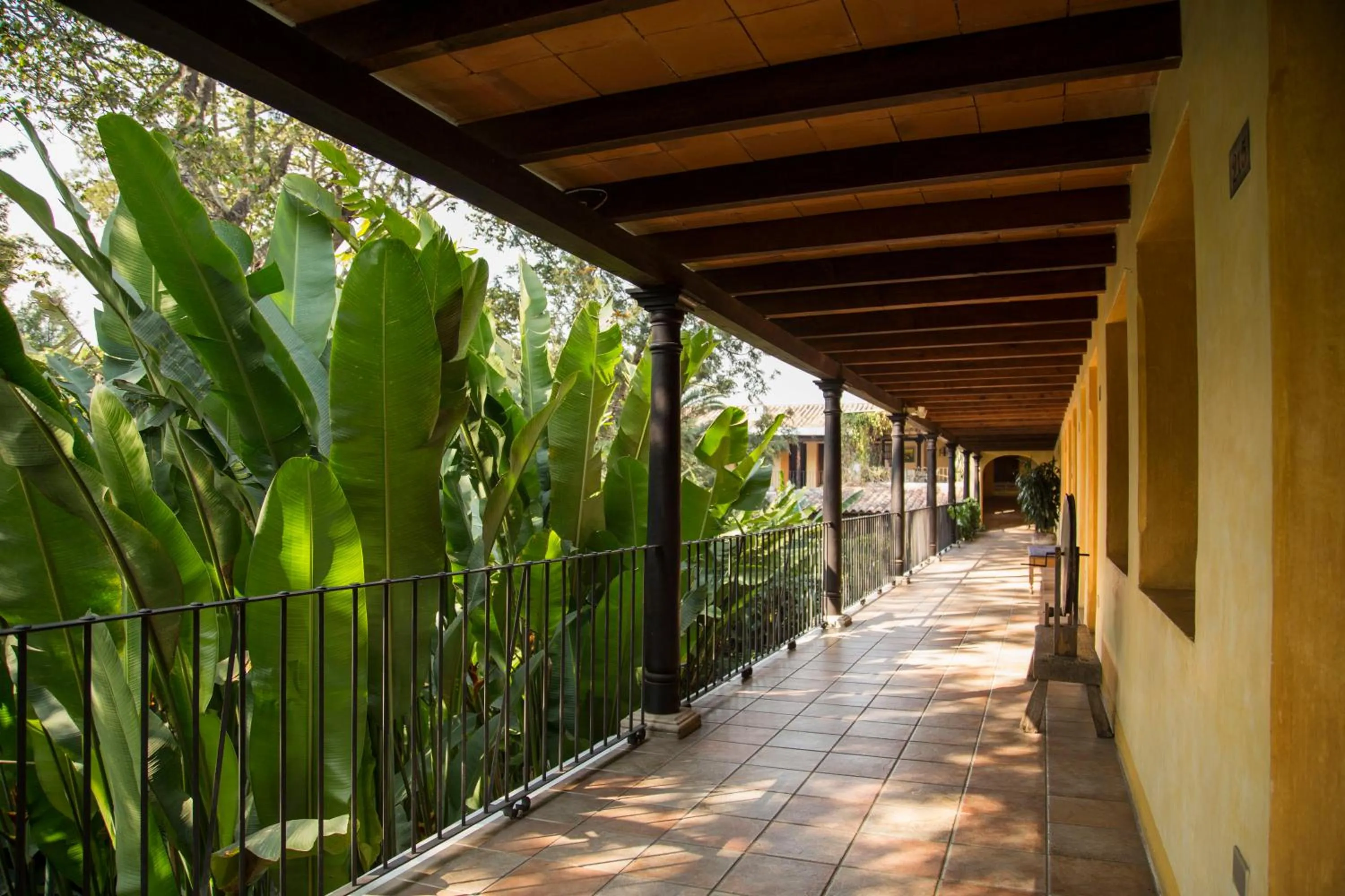 Property building in Hotel Las Farolas