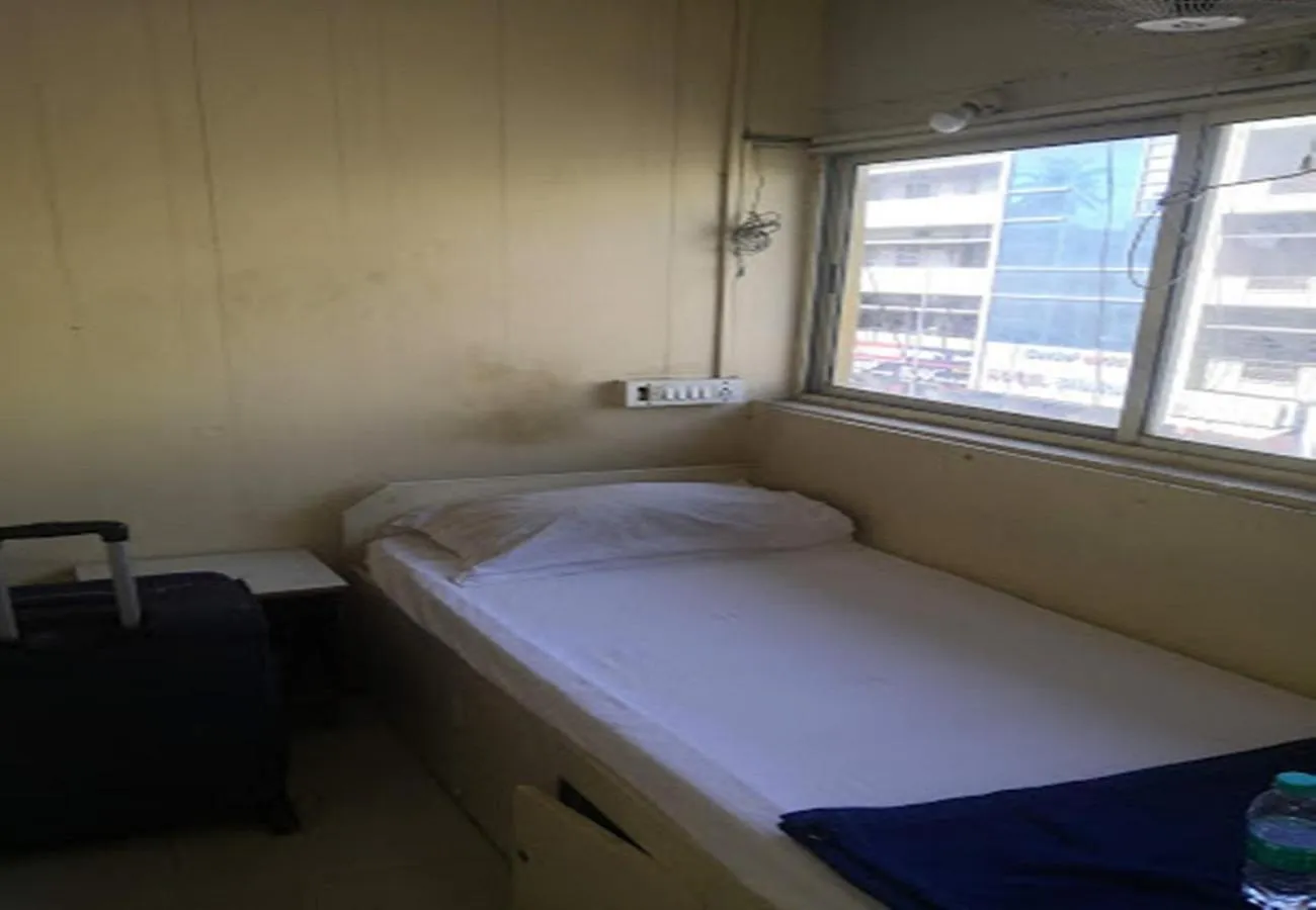 Bed in Hotel Surya Residency Majestic