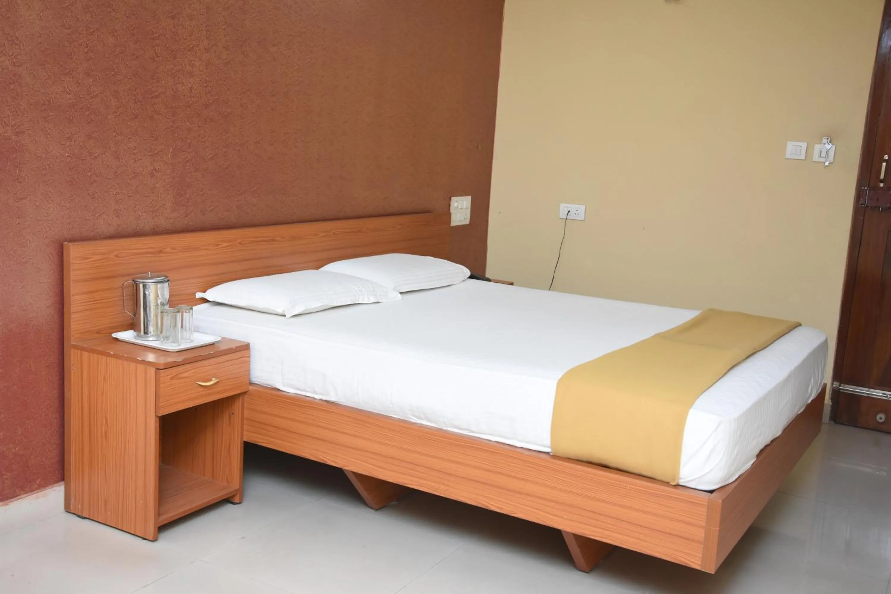Bed in Hotel Surya Residency Majestic