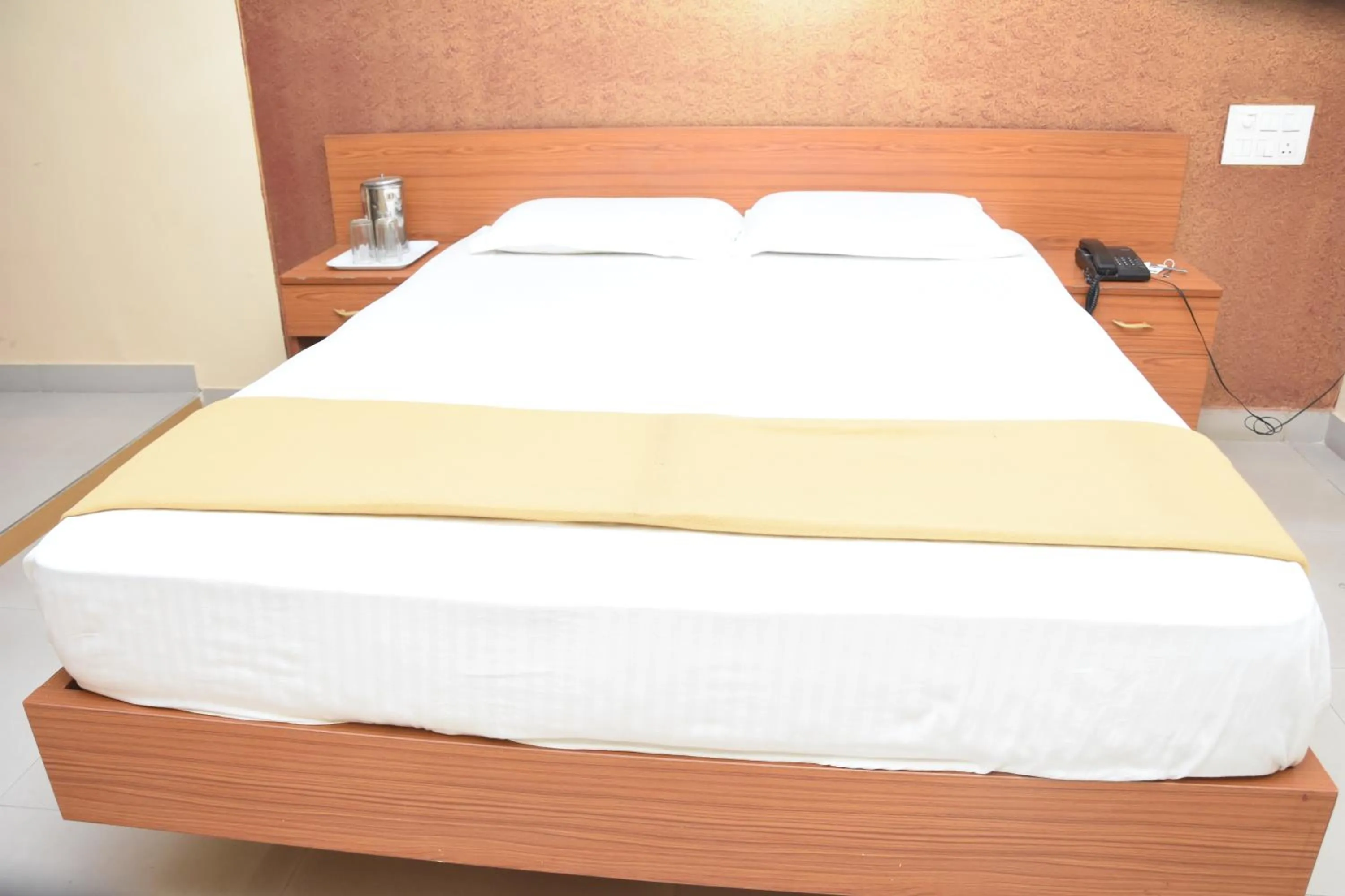 Bed in Hotel Surya Residency Majestic