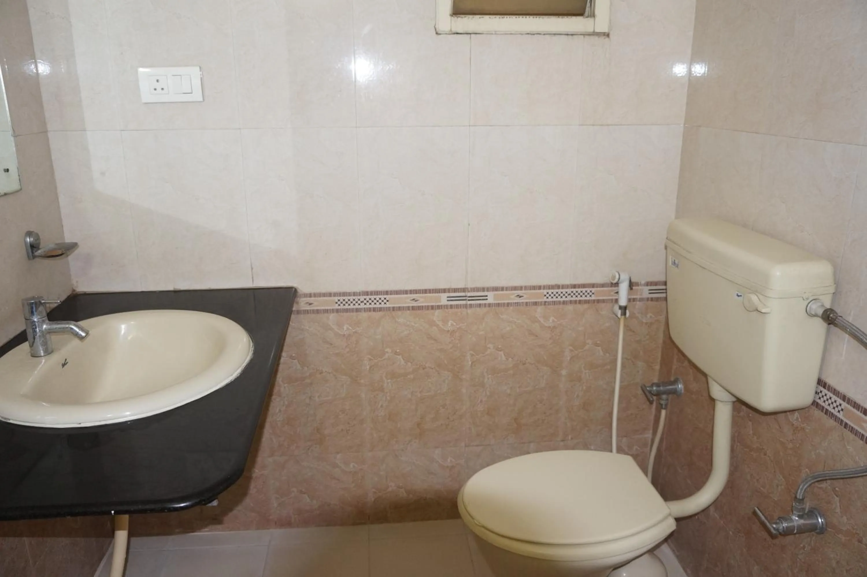 Bathroom in Hotel Surya Residency Majestic