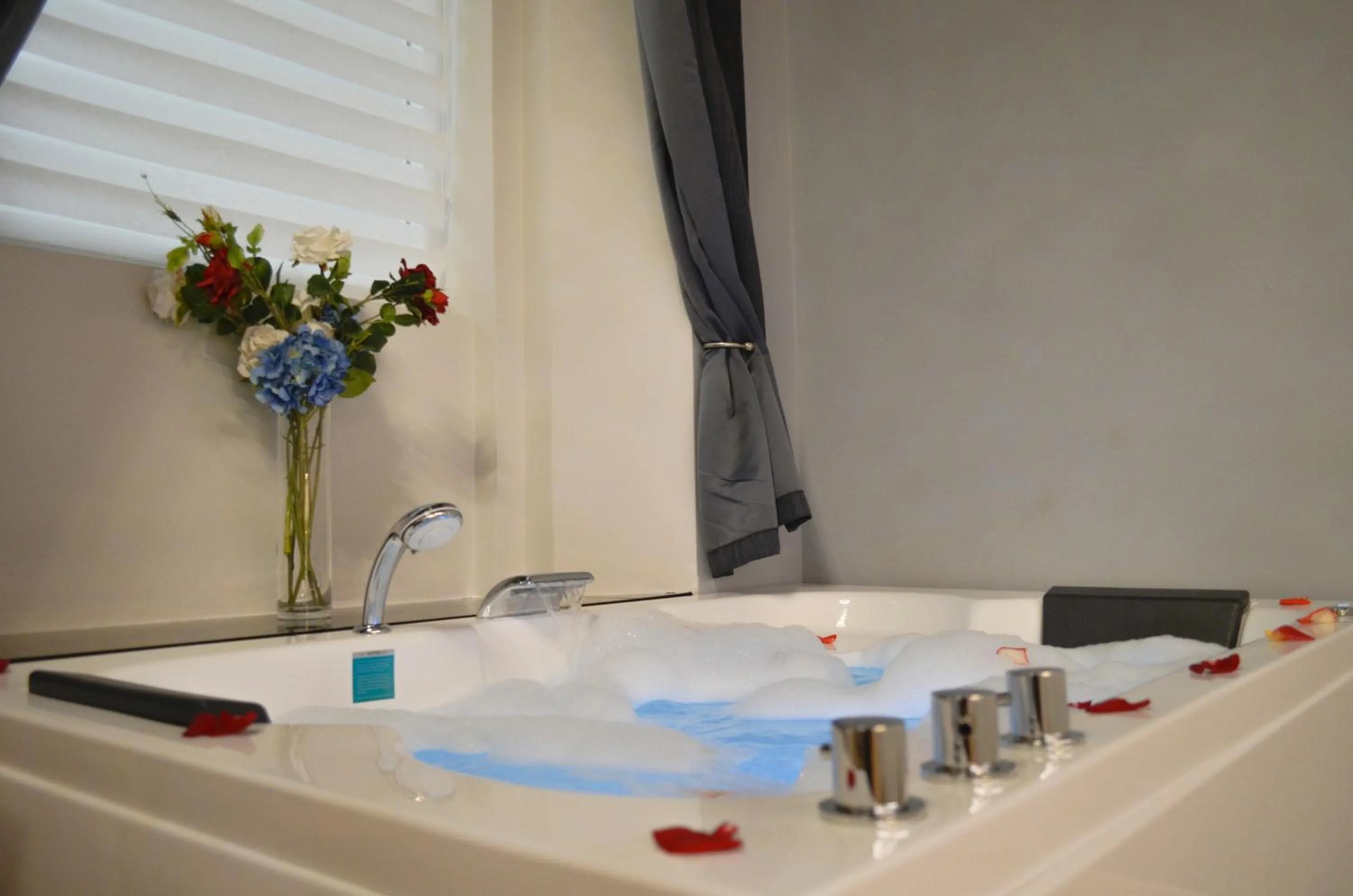 Massage in Casa Bella Boutique Hotel