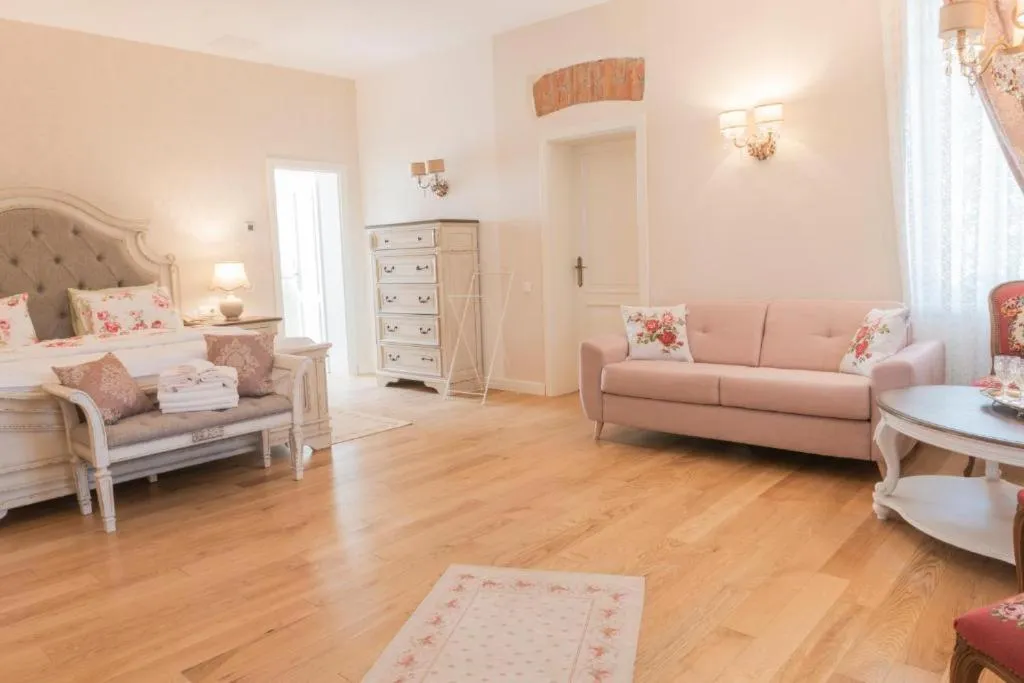 Bed in Palatul Brukenthal Avrig