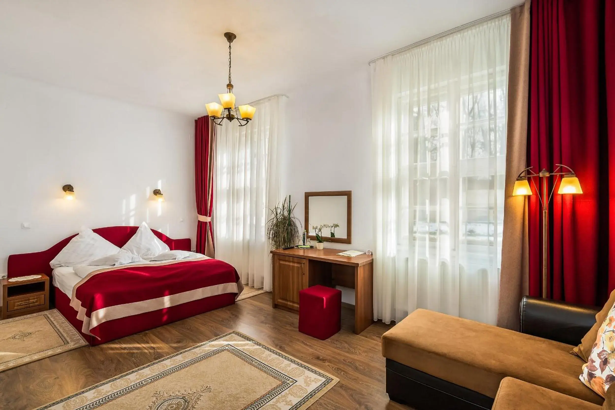 Family Suite 3*** (2-4 Adults) in Palatul Brukenthal Avrig Family Suite 3*** (2-4 Adults) in Palatul Brukenthal Avrig
