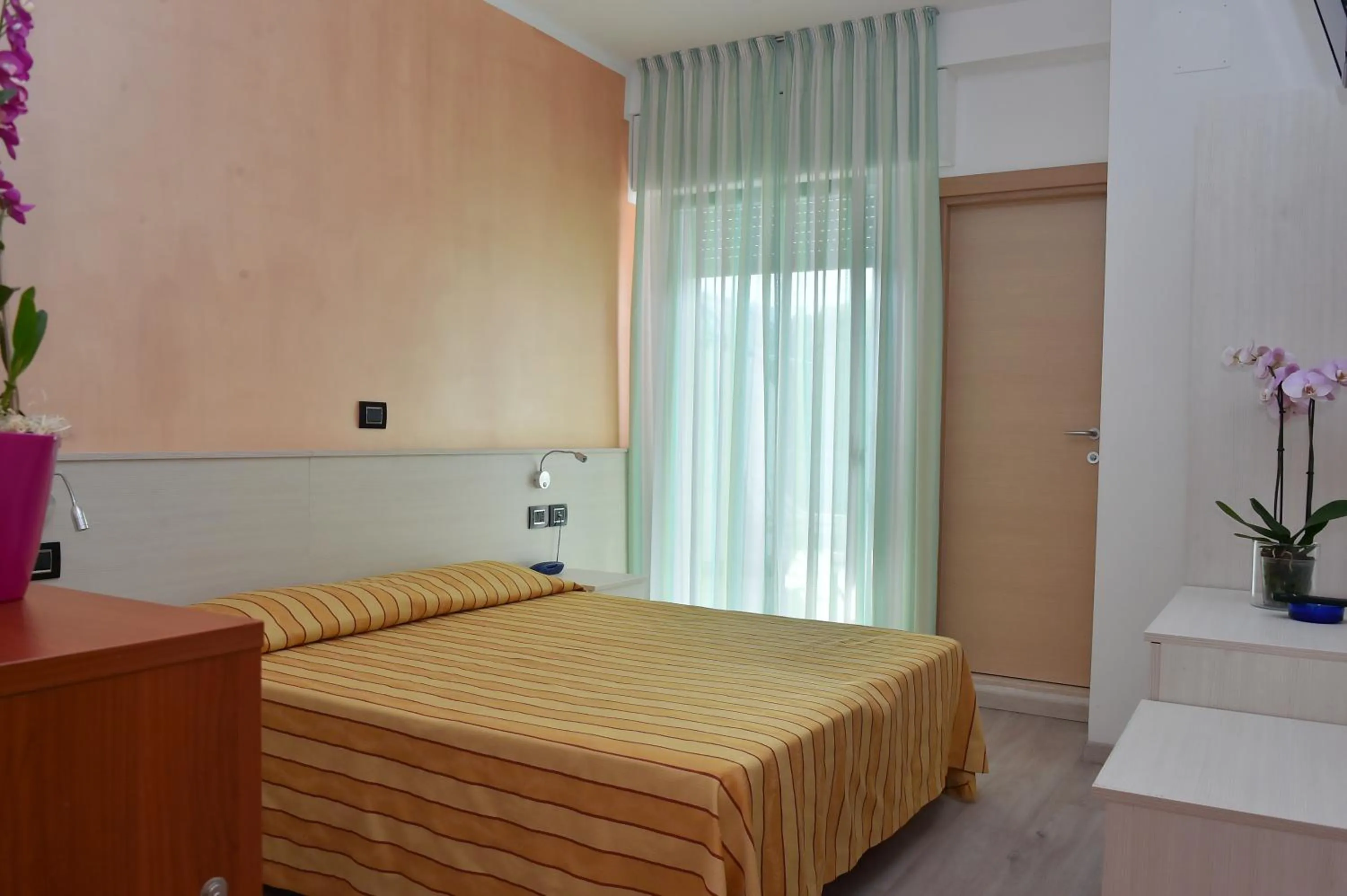 Bed in Hotel Golf ***S