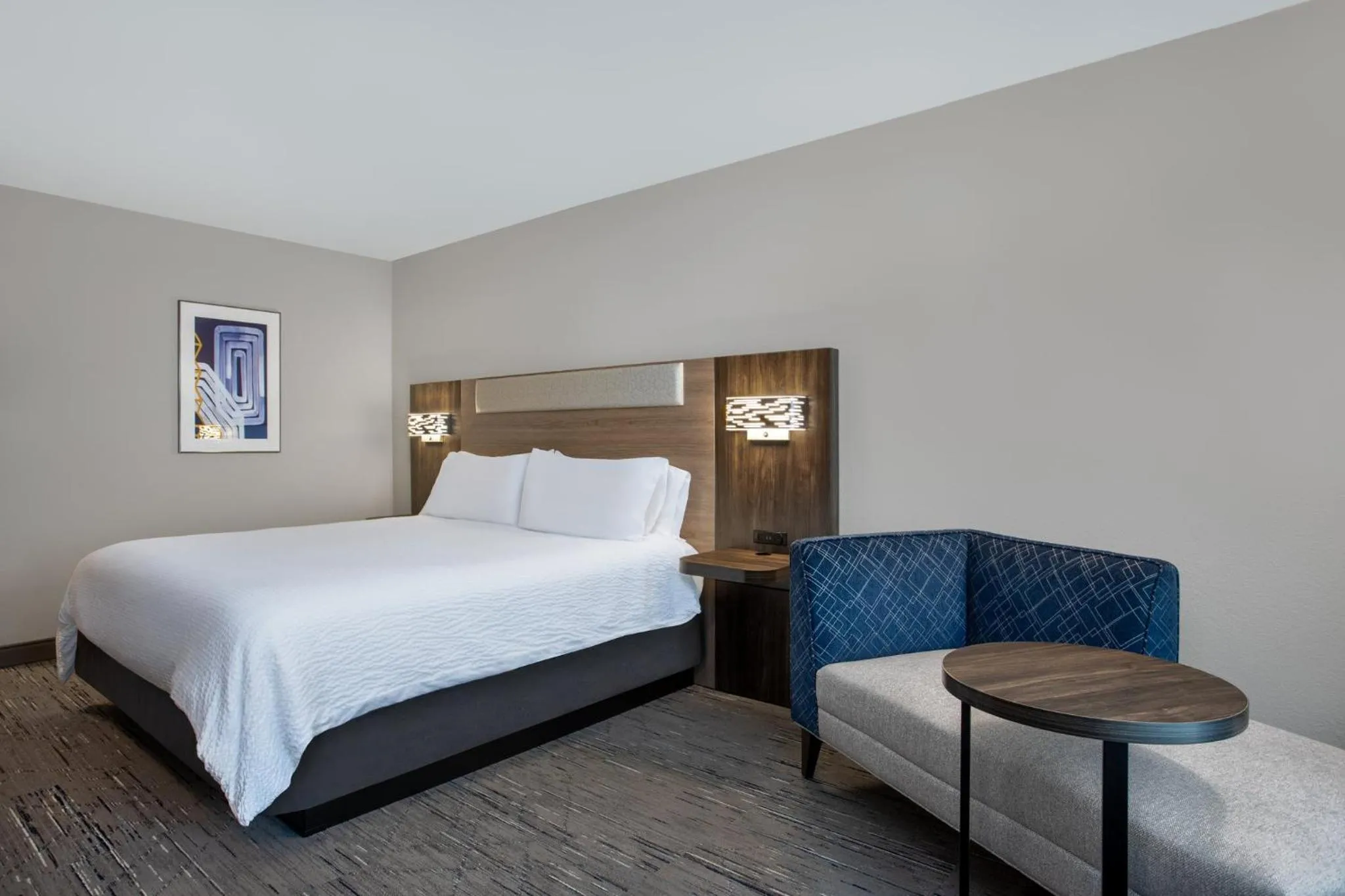 Photo of the whole room, Bed in Holiday Inn Express Hotel & Suites Terre Haute by IHG