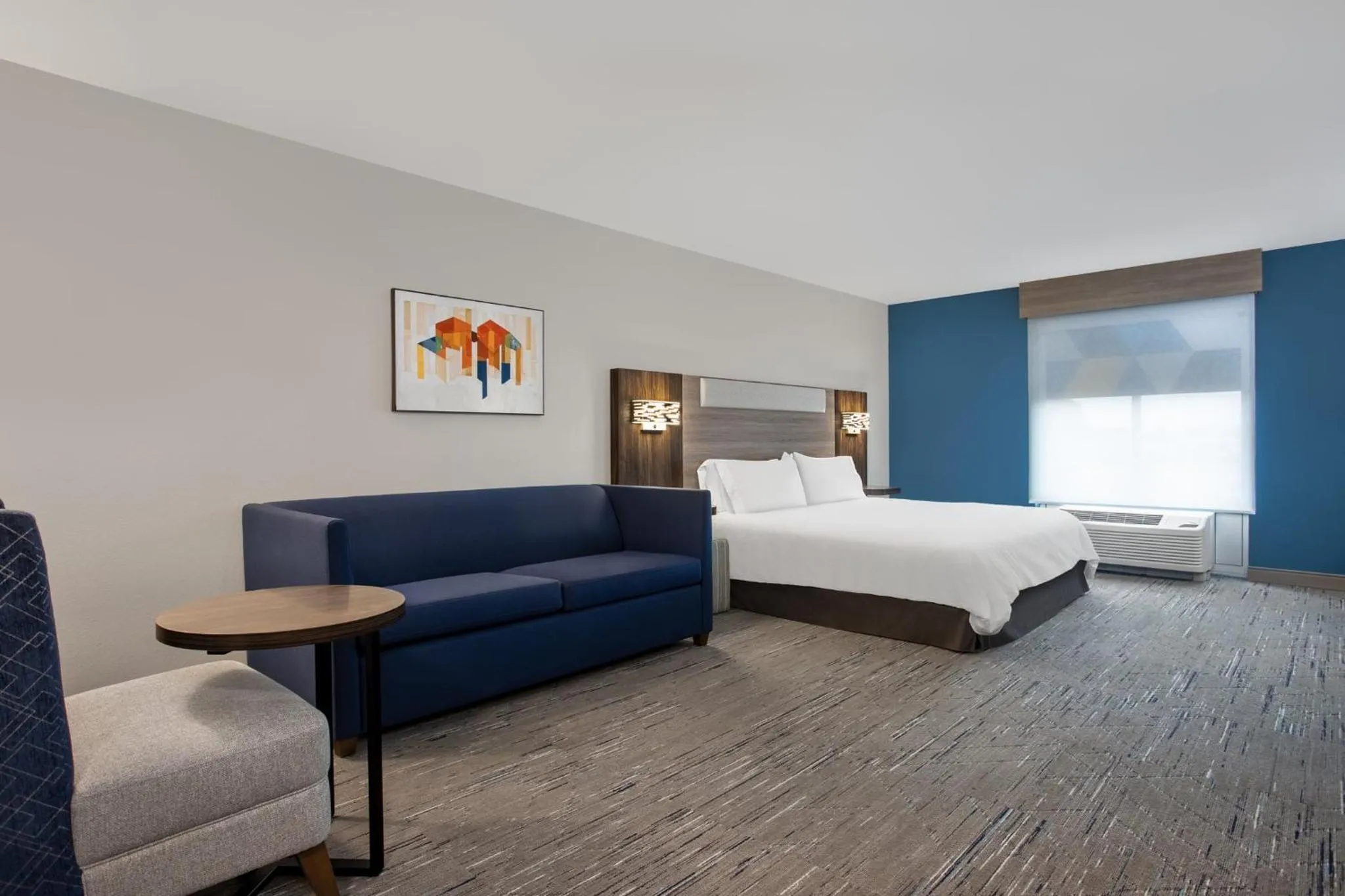 Photo of the whole room, Bed in Holiday Inn Express Hotel & Suites Terre Haute by IHG
