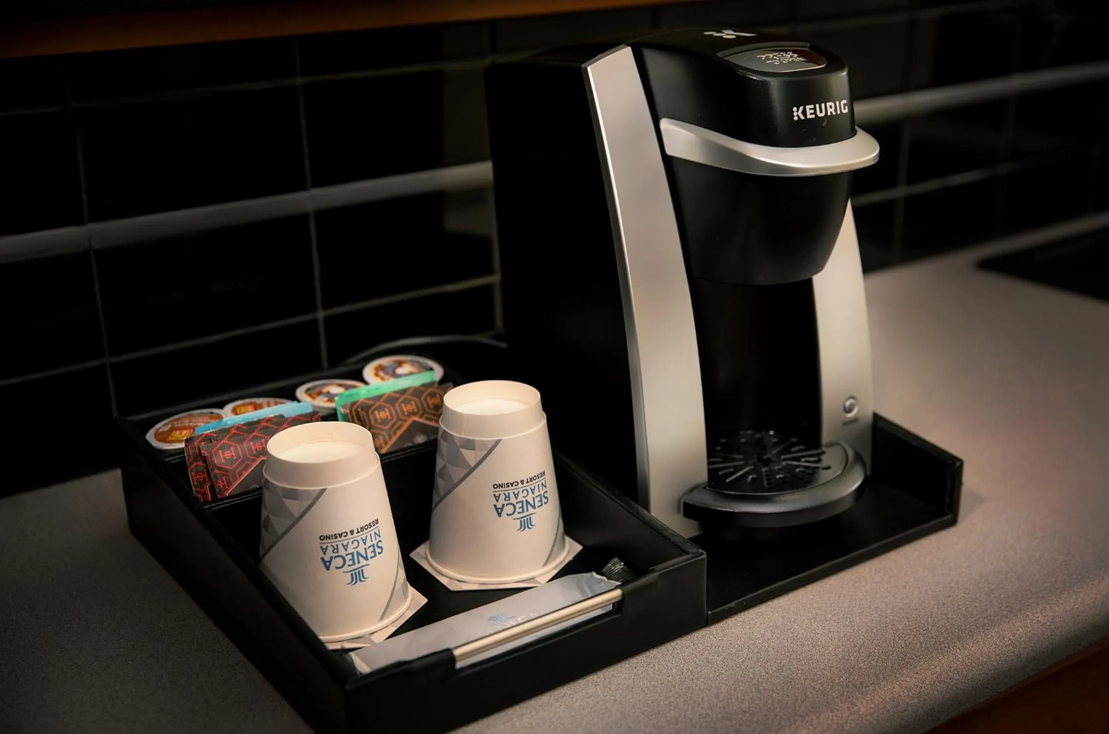 Coffee/tea facilities in Seneca Niagara Resort & Casino