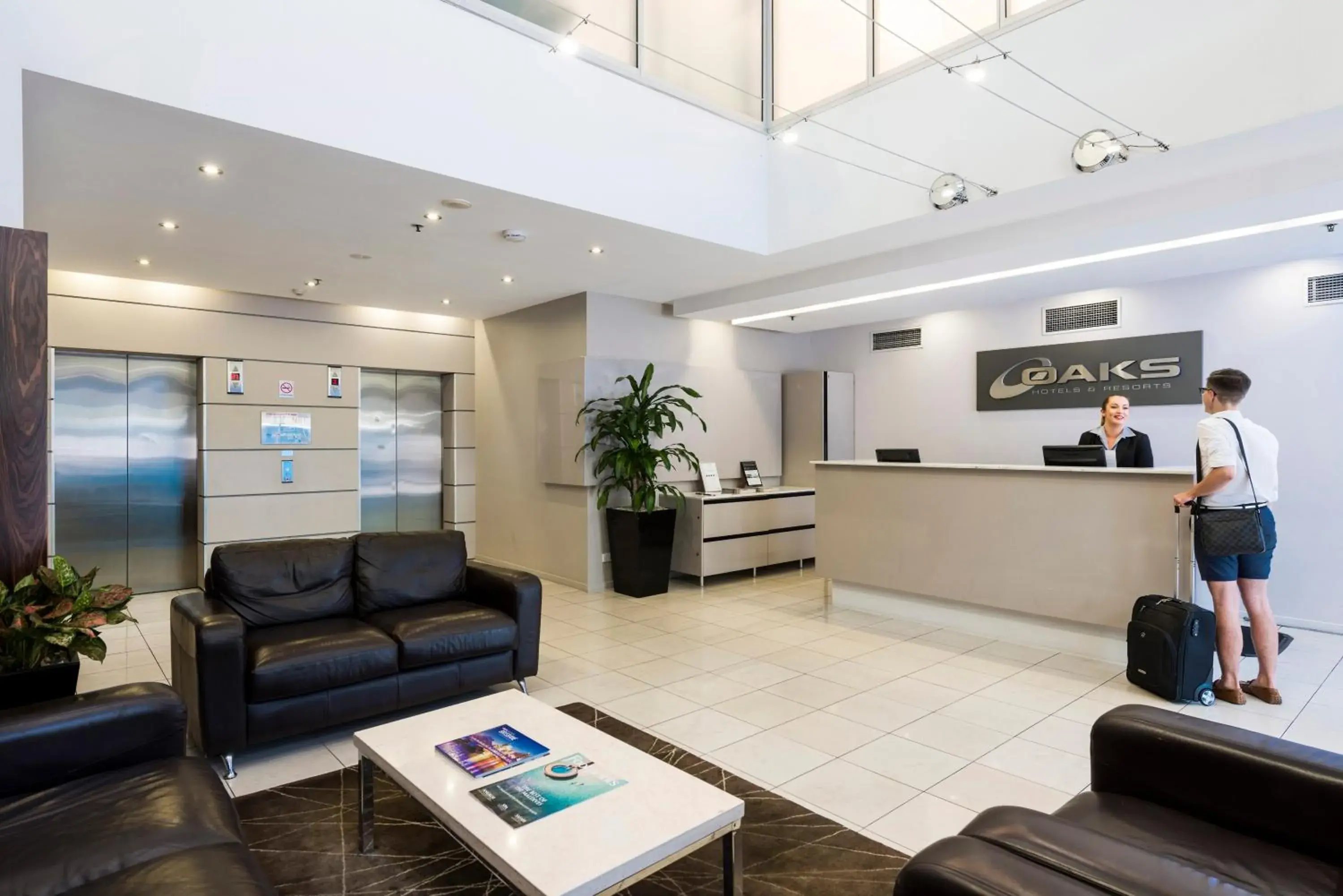 Lobby or reception in Oaks Brisbane Lexicon Suites Lobby or reception in Oaks Brisbane Lexicon Suites