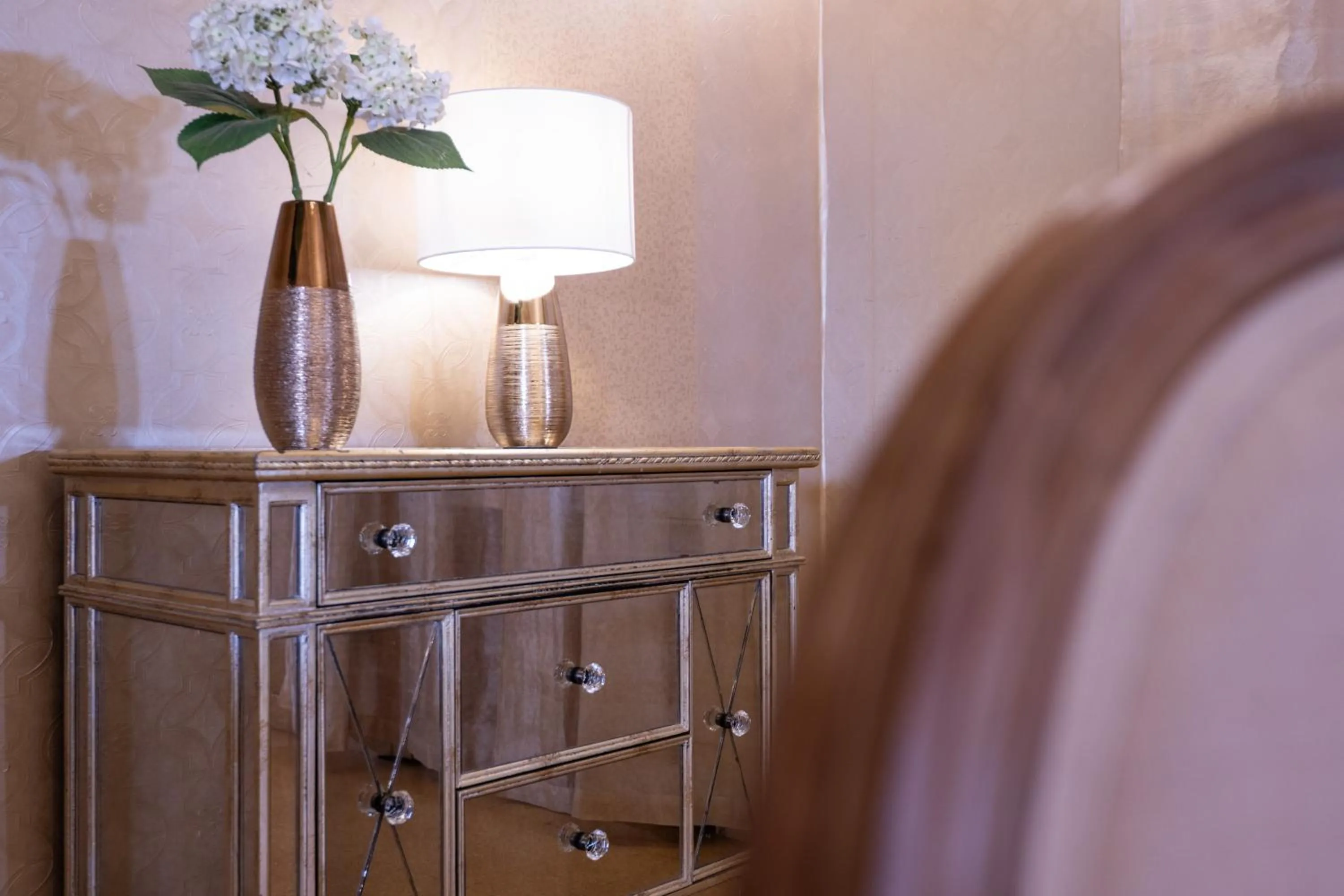 Decorative detail in Contessa Arrivabene Antica Dimora