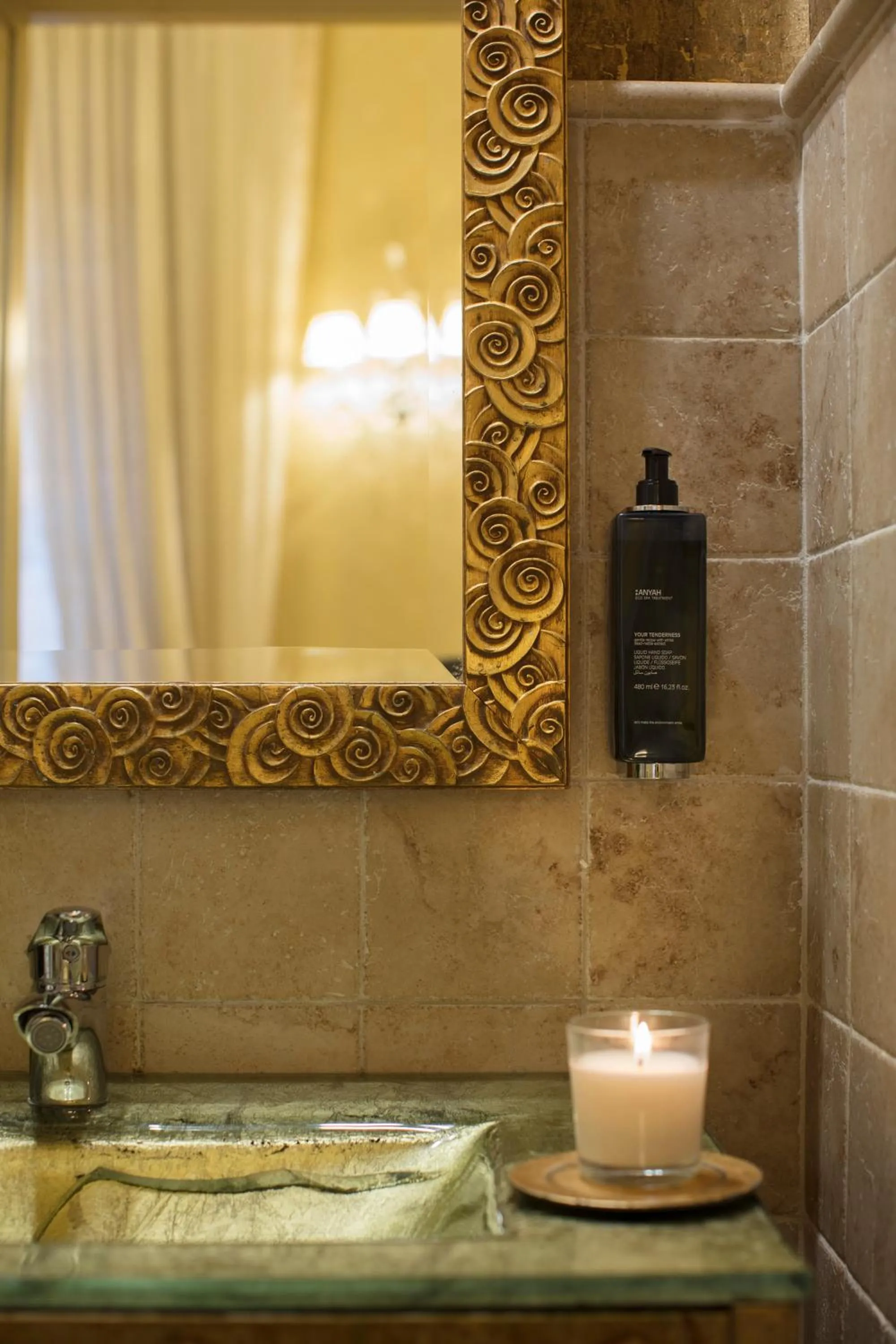 Bathroom in Contessa Arrivabene Antica Dimora