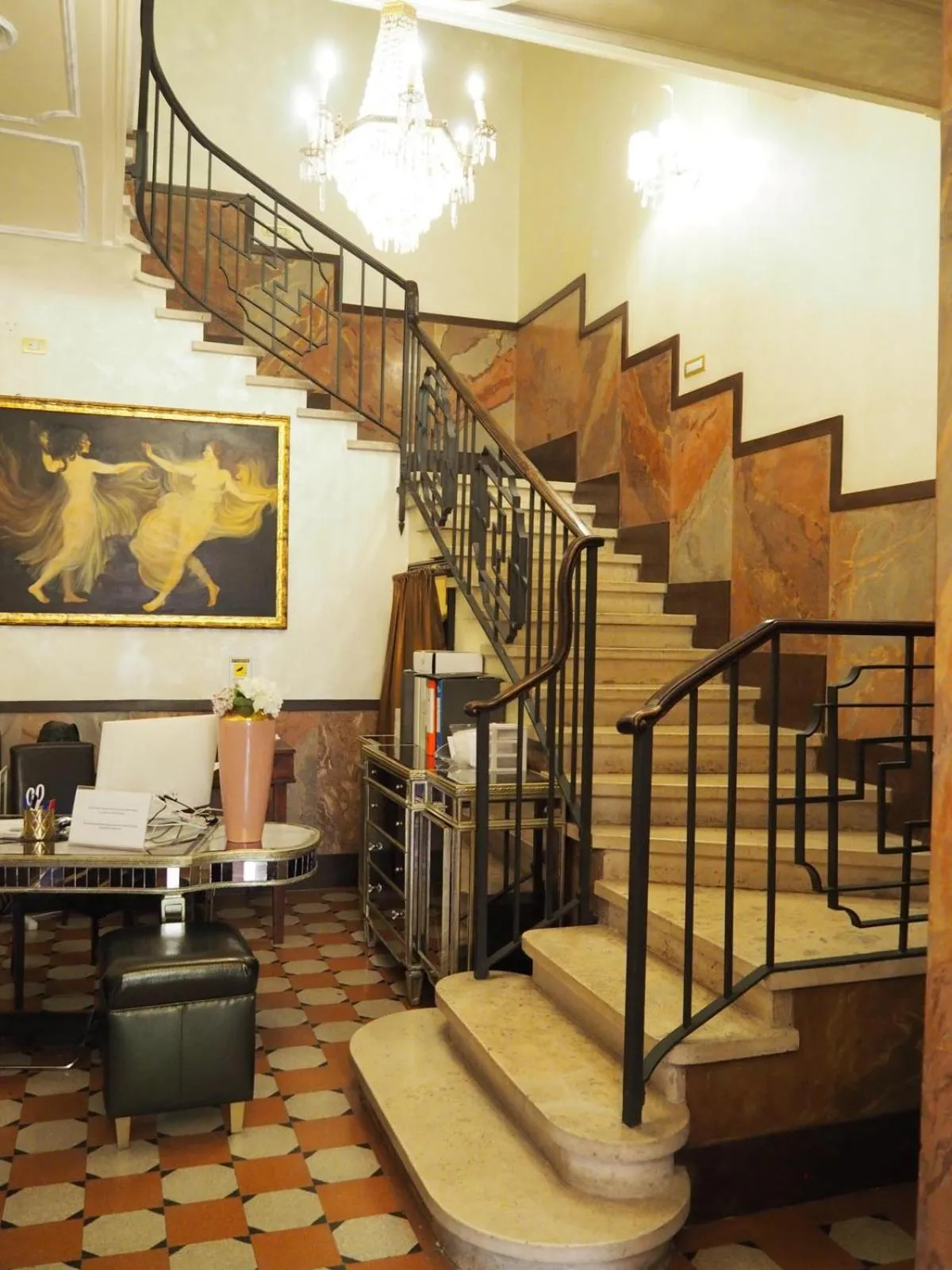 Living room in Contessa Arrivabene Antica Dimora