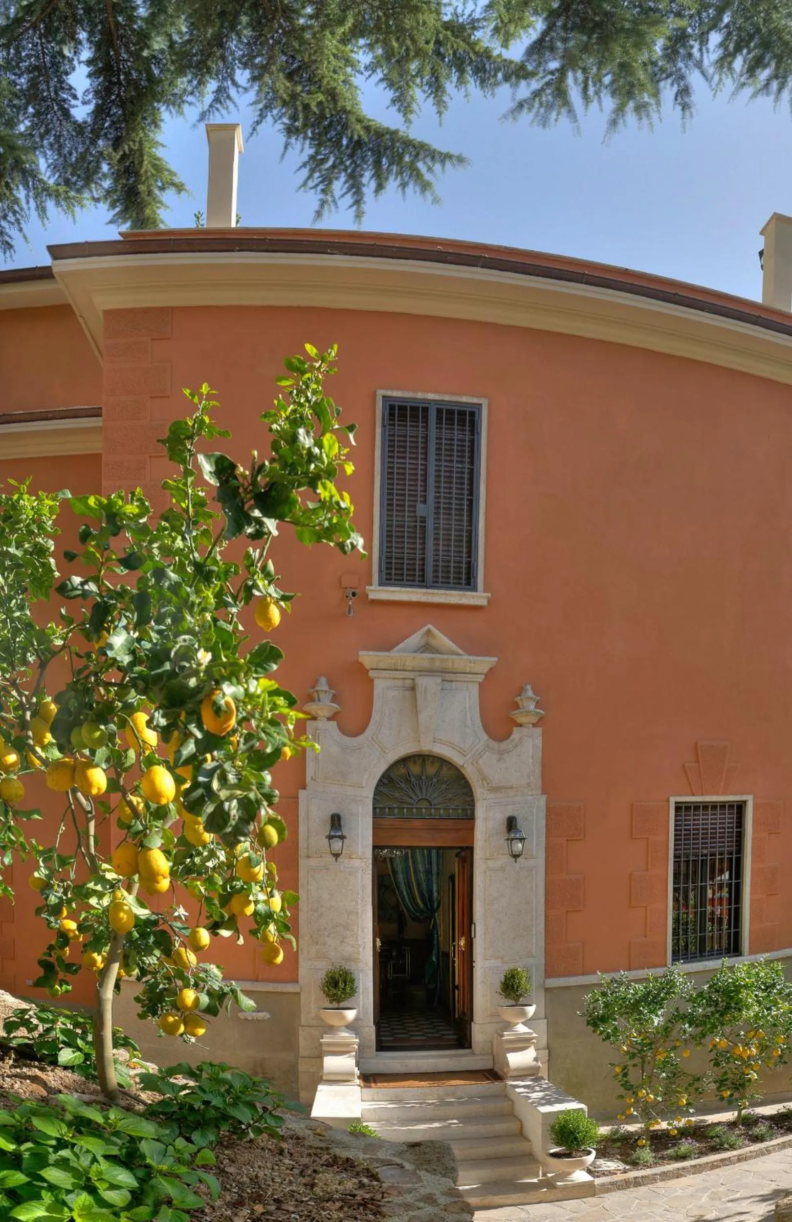 Property building in Contessa Arrivabene Antica Dimora