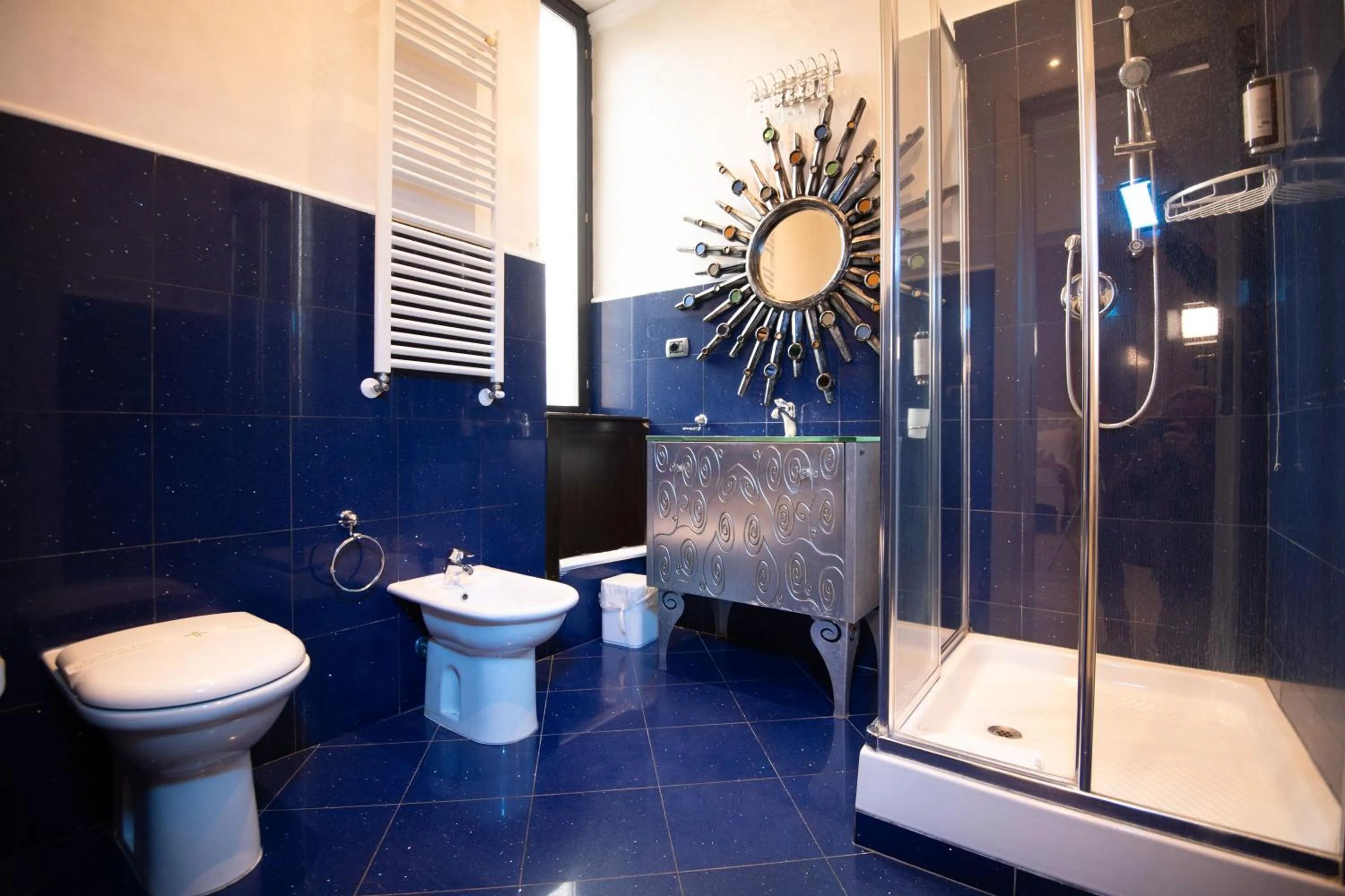 Shower in Contessa Arrivabene Antica Dimora