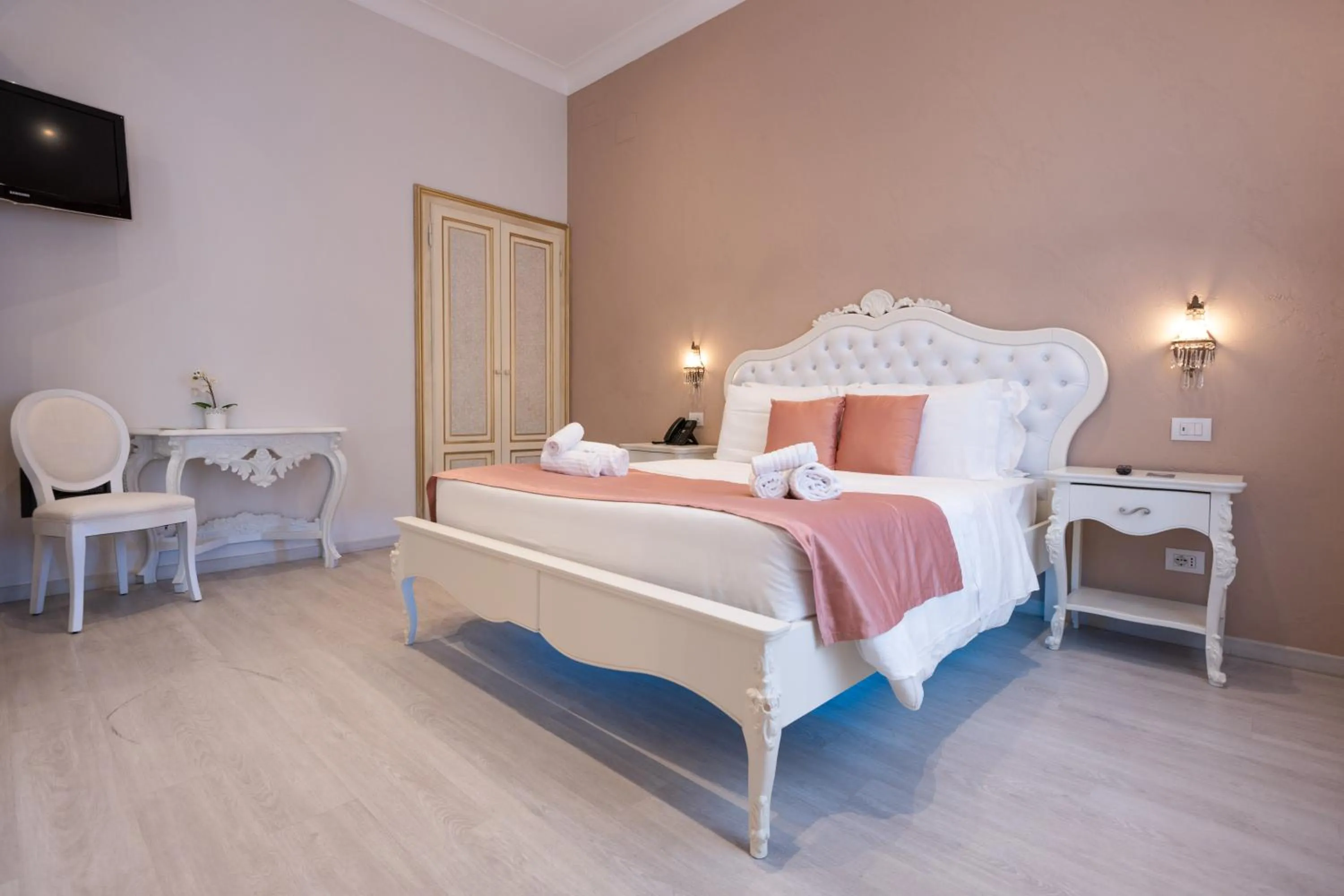 Bed in Contessa Arrivabene Antica Dimora