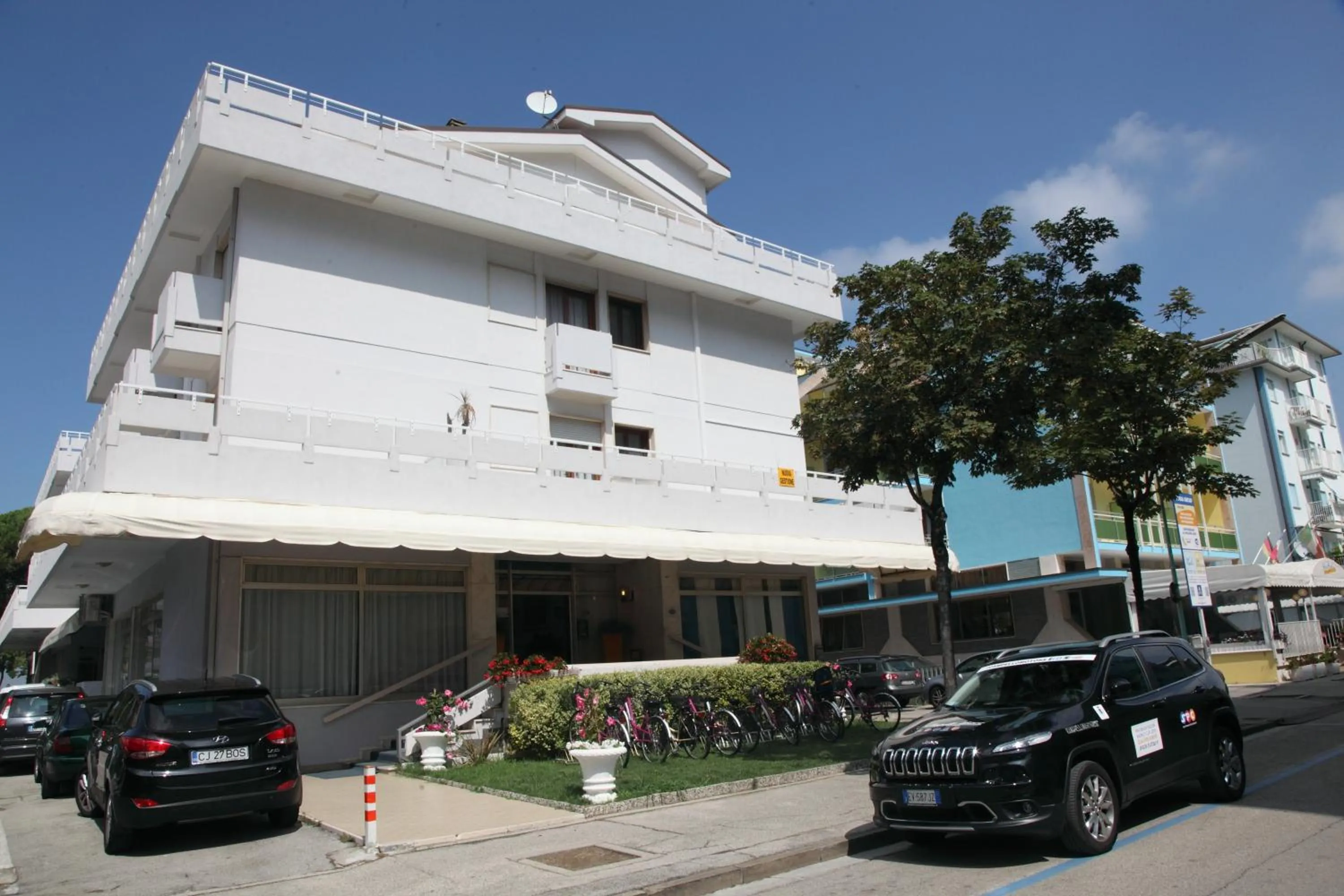Facade/entrance in Hotel Pigalle