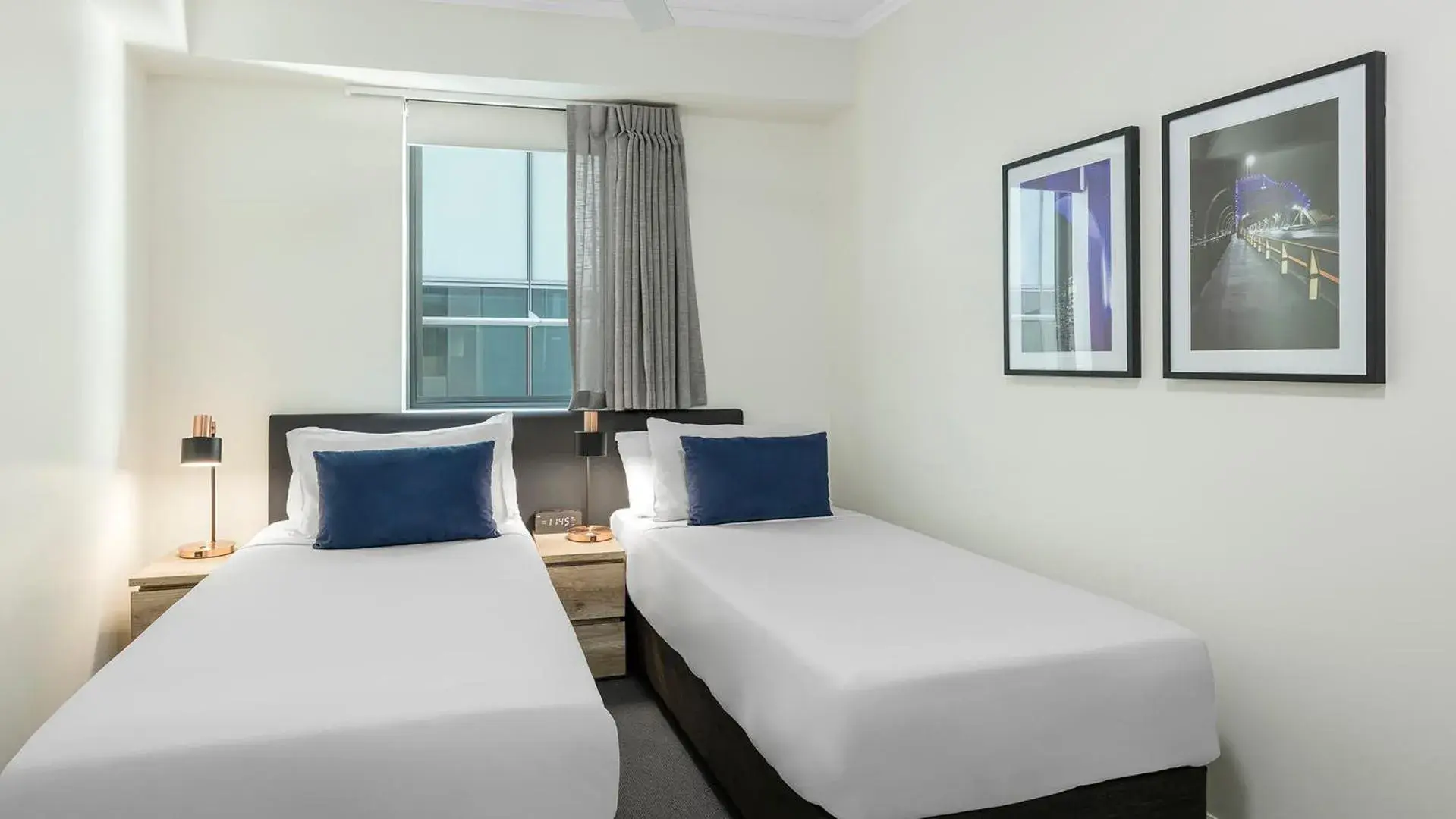 Bedroom, Bed in Oaks Brisbane on Margaret Suites Bedroom, Bed in Oaks Brisbane on Margaret Suites