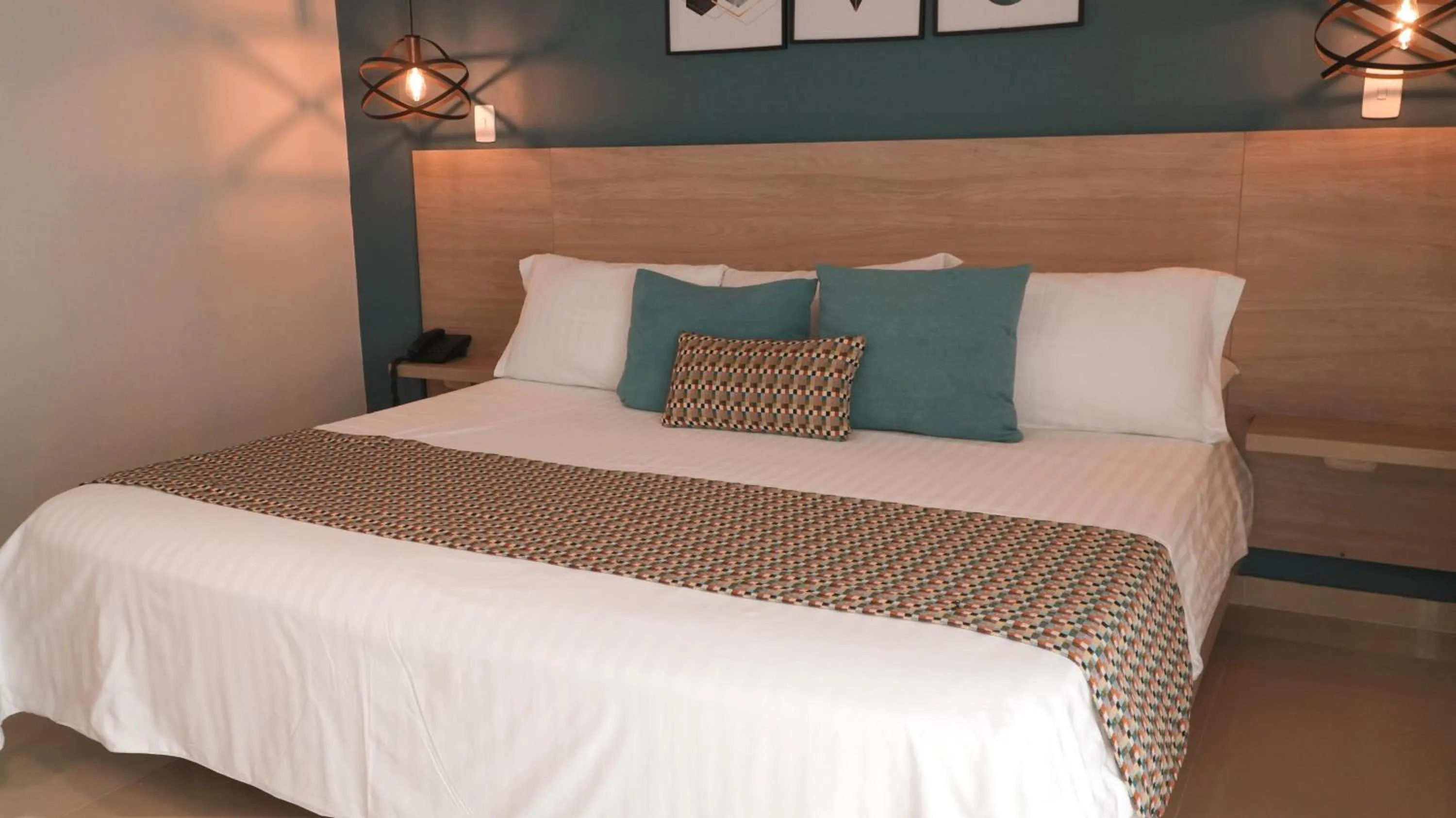 Photo of the whole room, Bed in Hotel Quinta de Cabecera