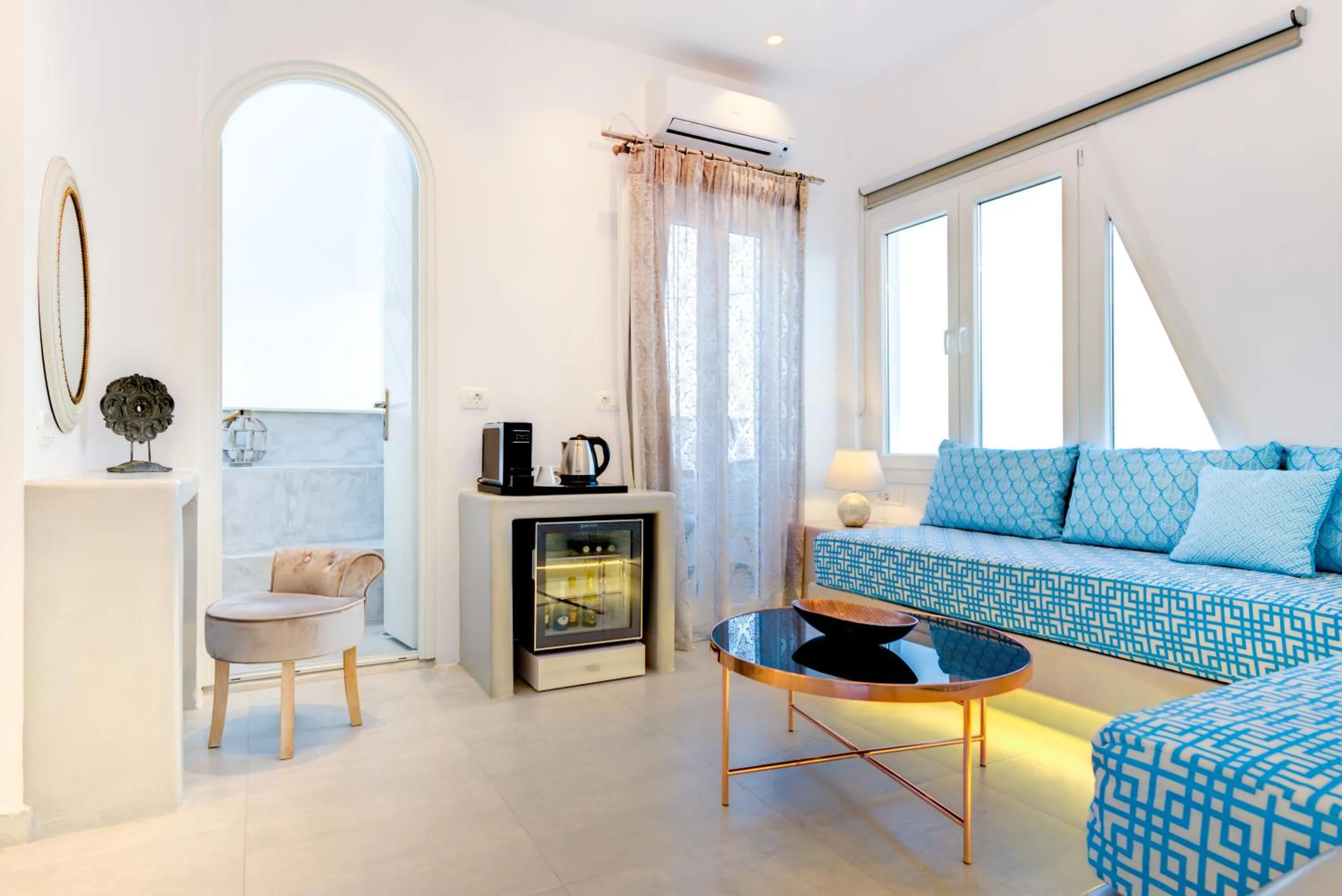 Living room in Emerald Collection Suites