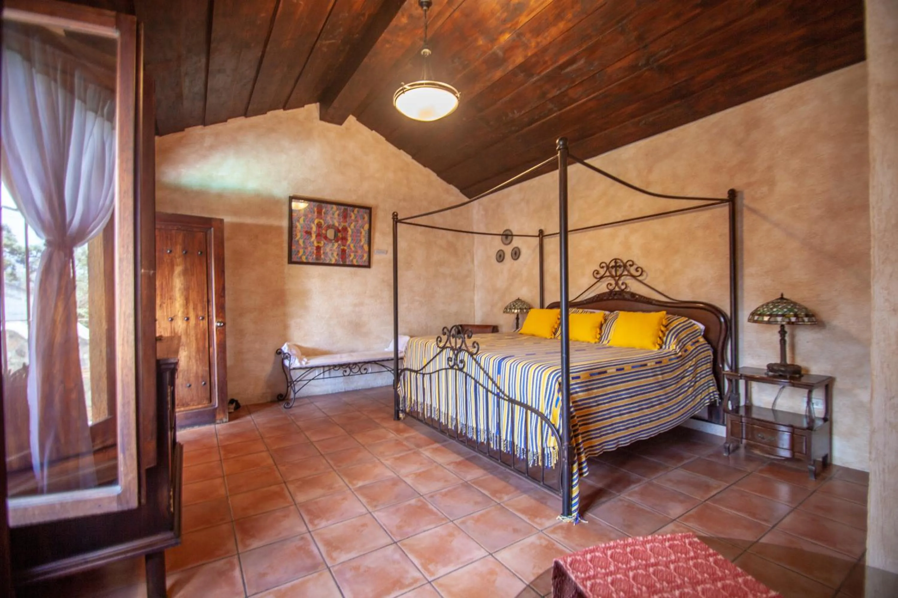 Bed in Hotel Palacio de Doña Beatriz