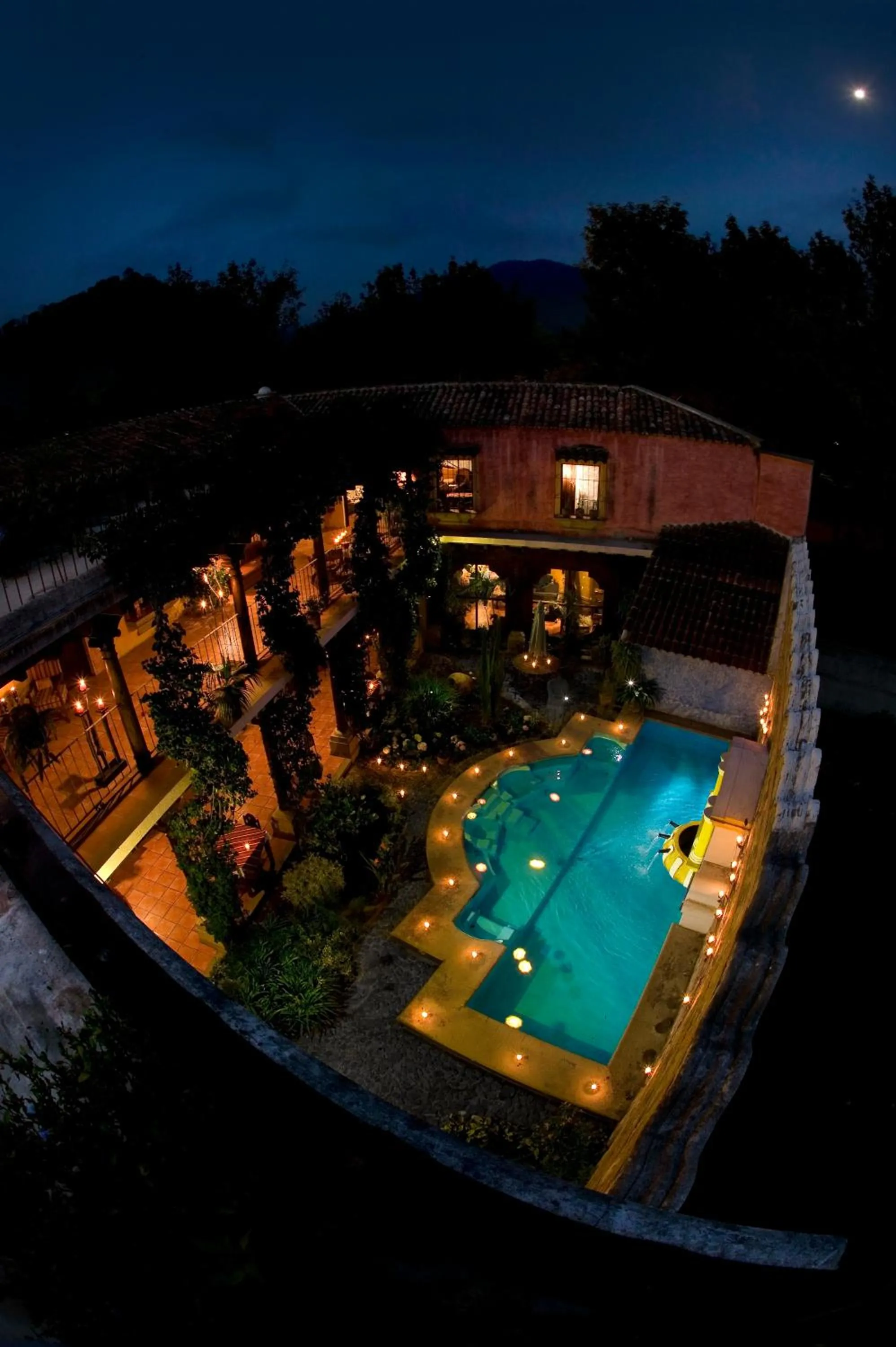 Property building in Hotel Palacio de Doña Beatriz