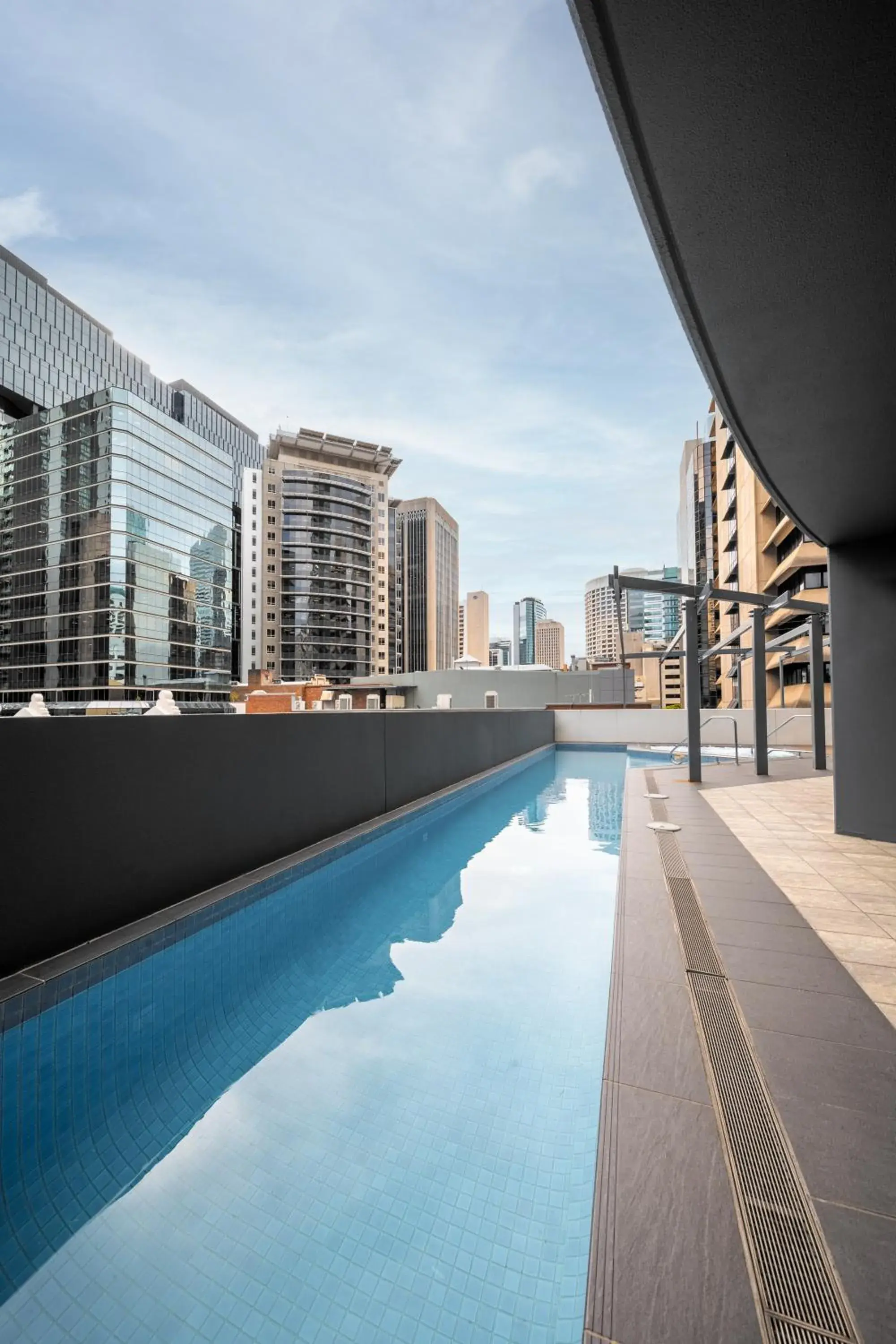 Swimming pool in Oaks Brisbane on Felix Suites Swimming pool in Oaks Brisbane on Felix Suites
