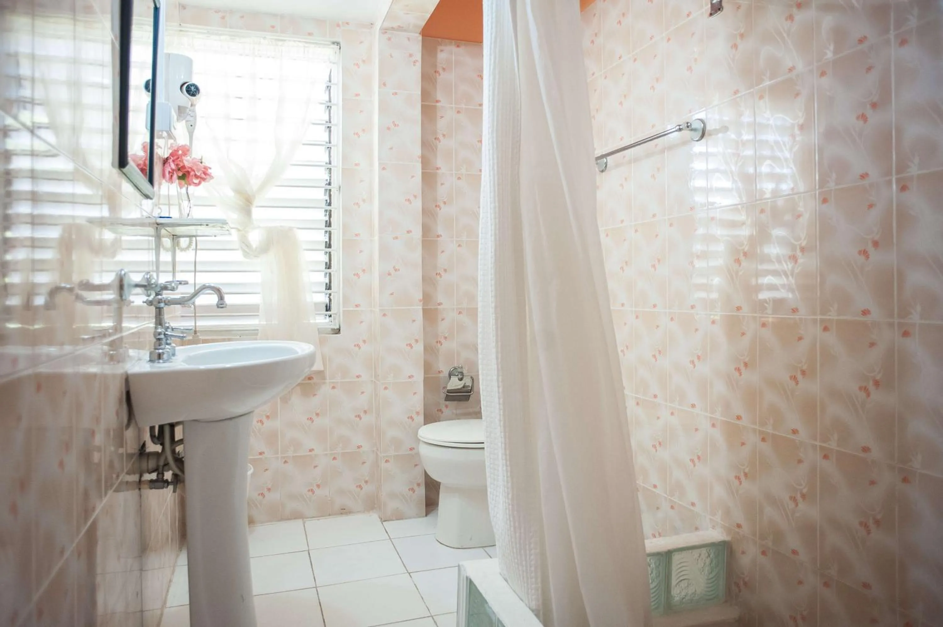 Bathroom in Diamond Villa Guest House