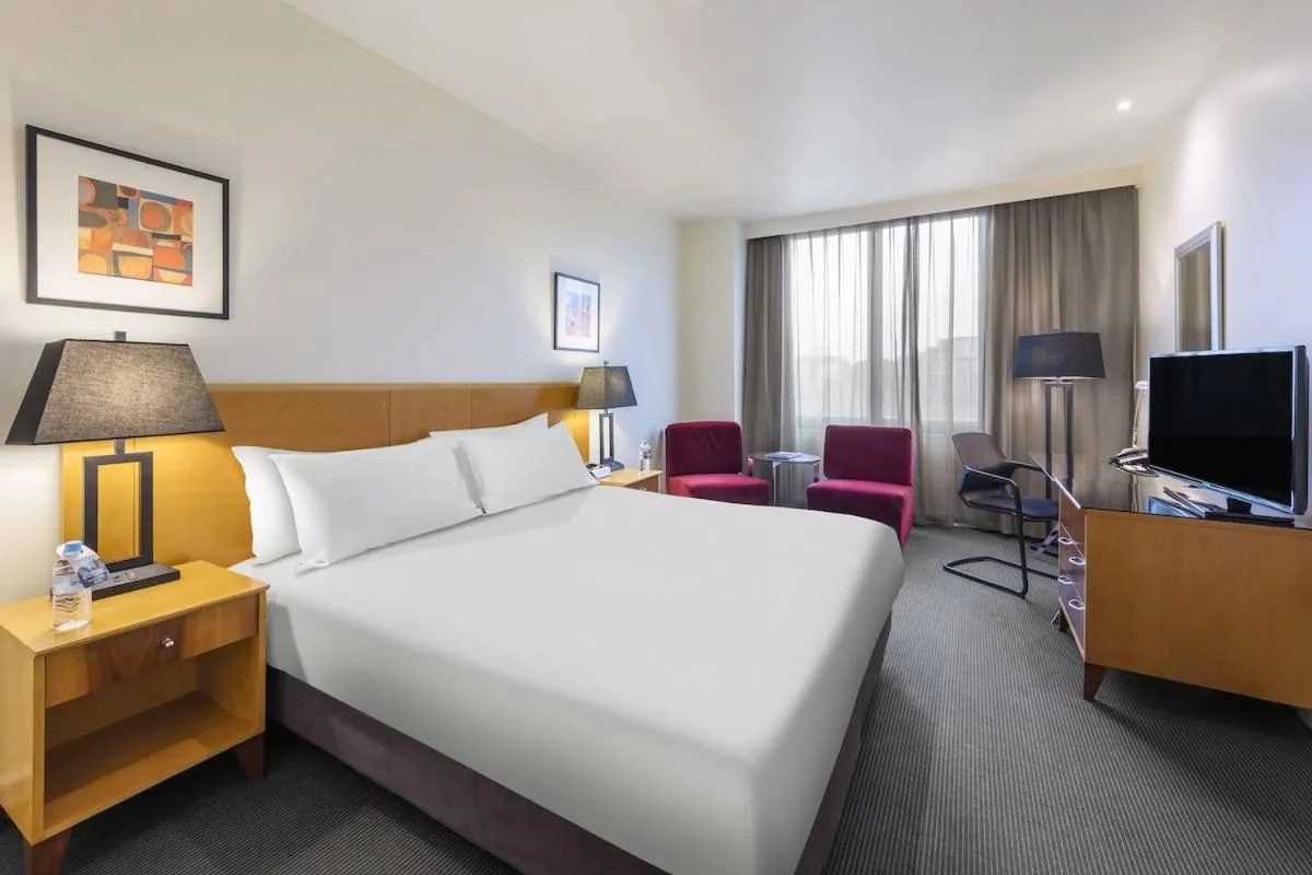 Bed in Flagstaff Gardens Hotel Melbourne