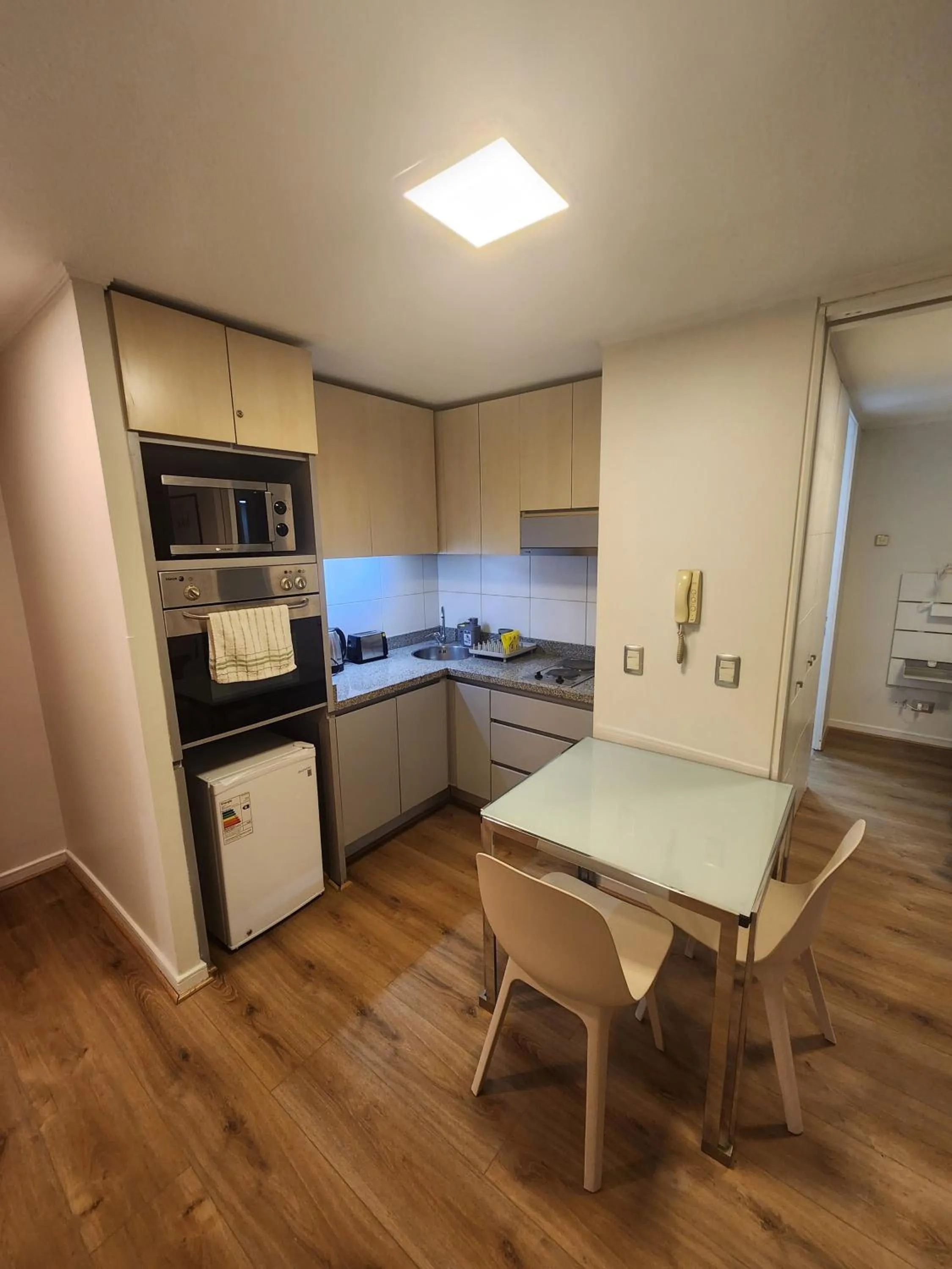 Kitchen or kitchenette in Apart Lyon Suite