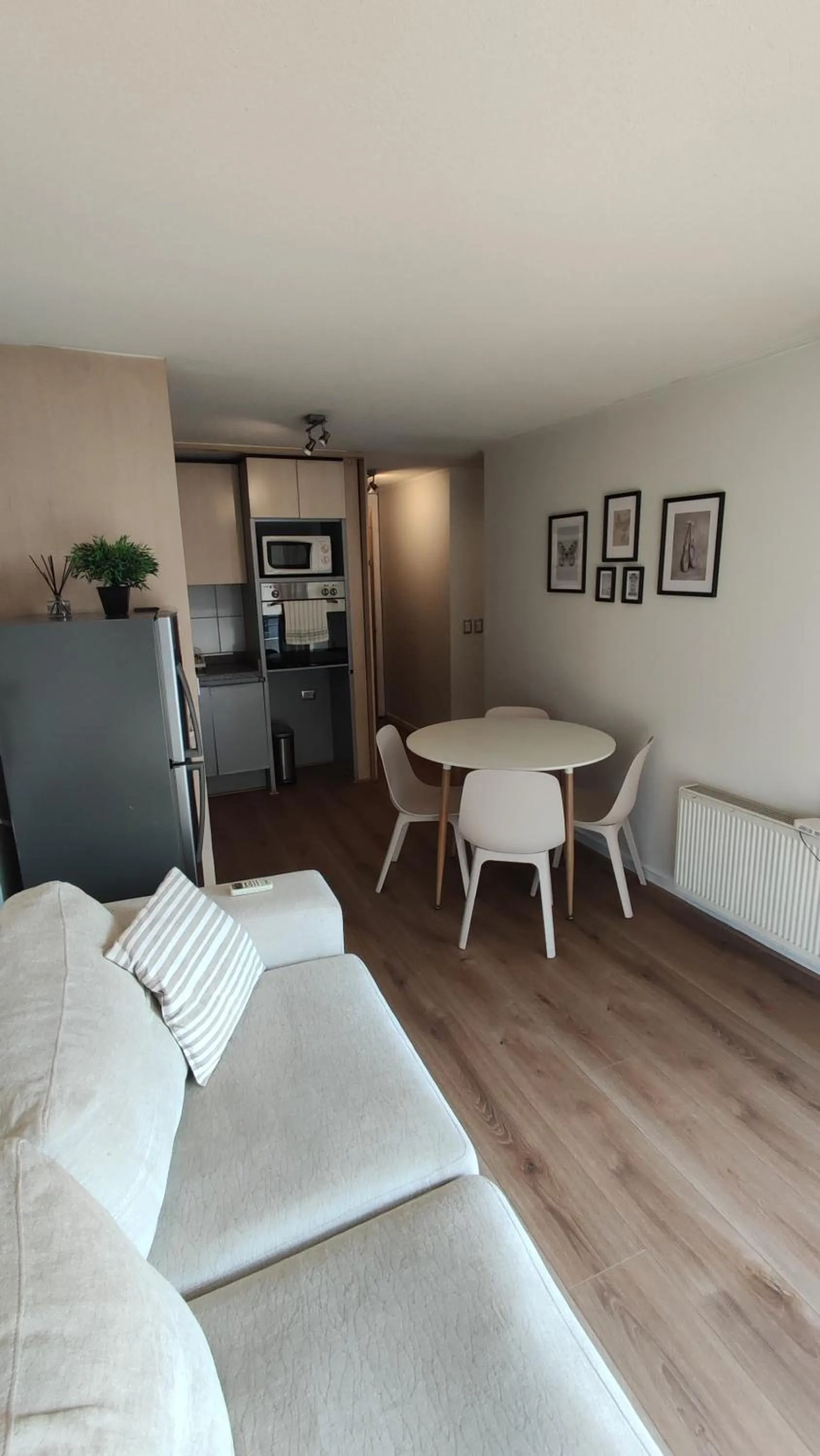 Kitchen or kitchenette in Apart Lyon Suite