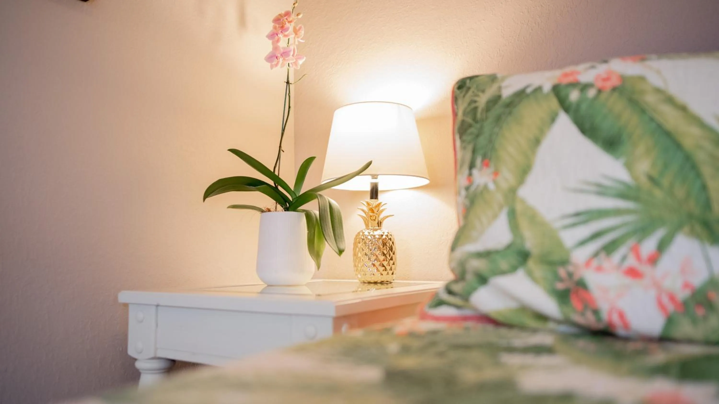 Bed in Meranova Guest Inn