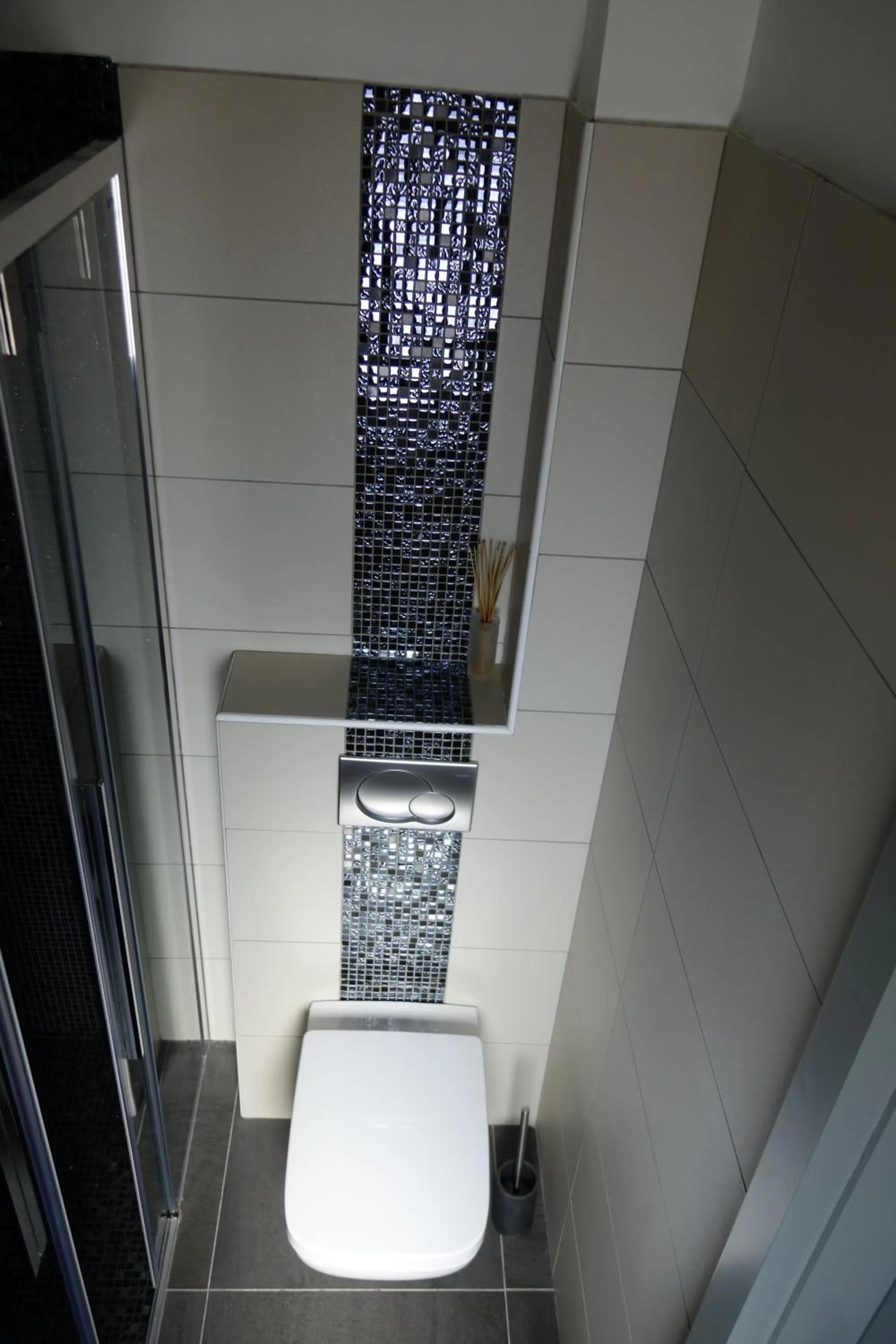 Shower in Villa Otilia-Bed and Breakfast-Chambres d'hôtes en Provence