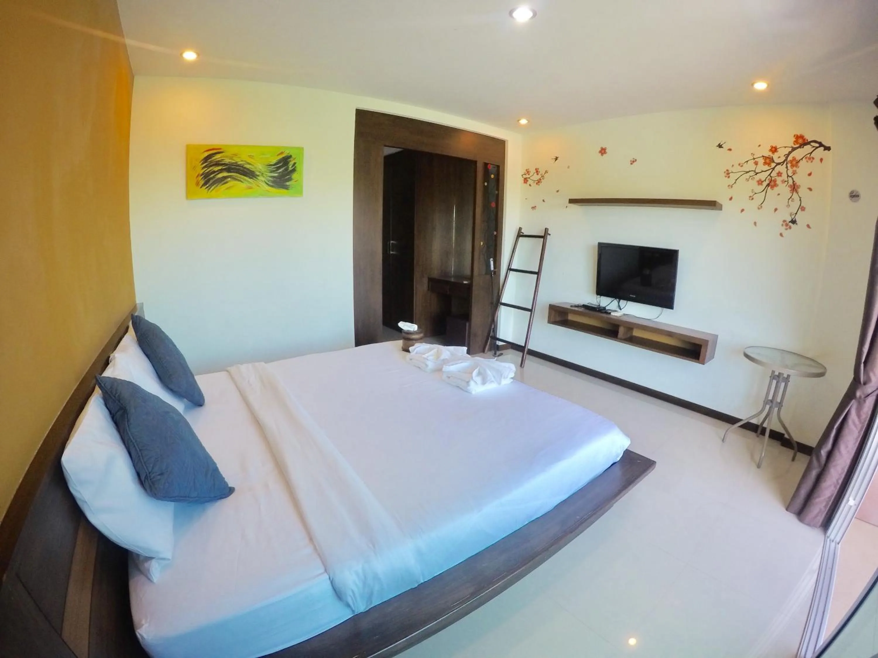 Bed in Benjamas Place