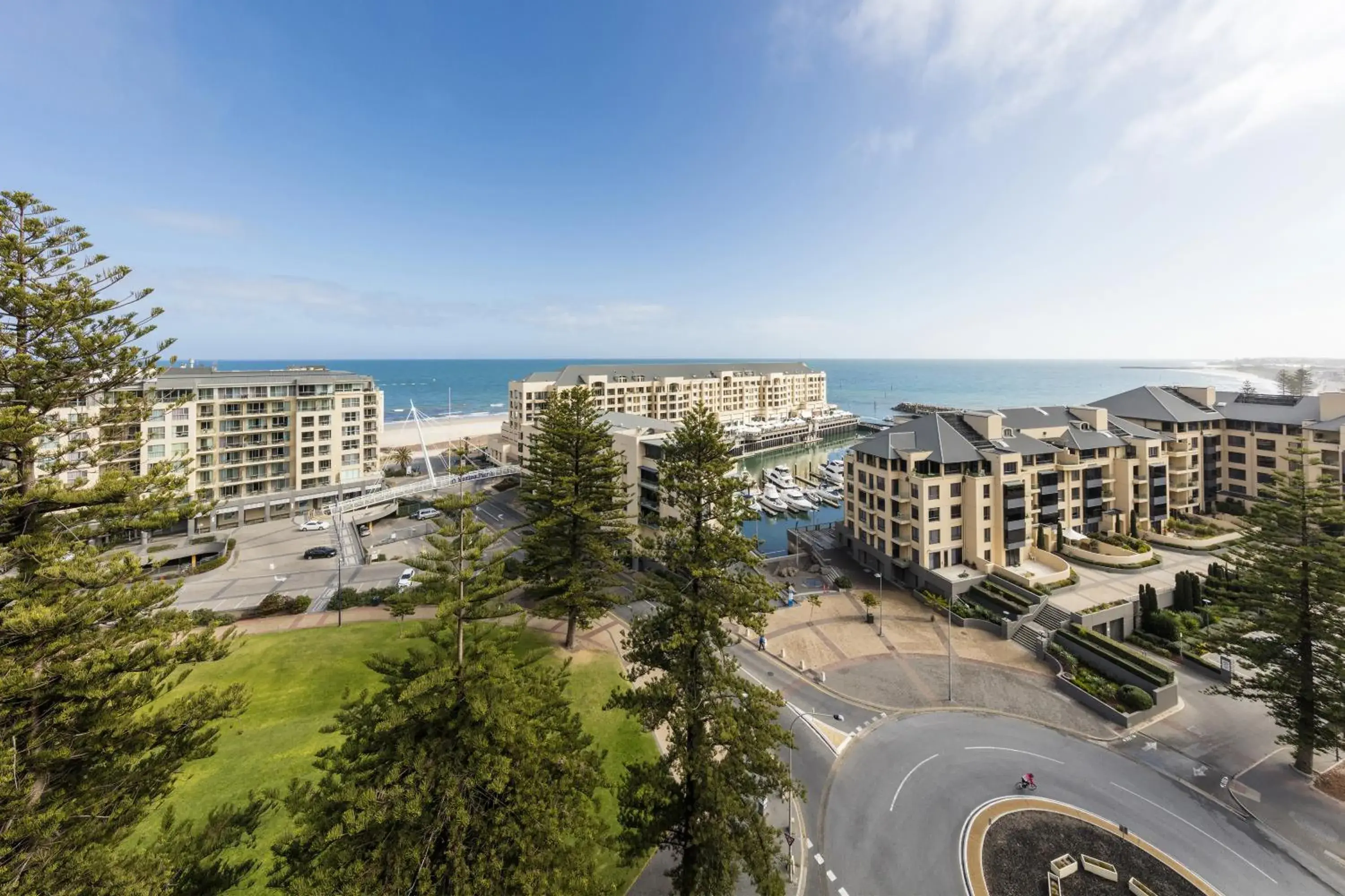 Bird's eye view in Oaks Glenelg Liberty Suites Bird's eye view in Oaks Glenelg Liberty Suites