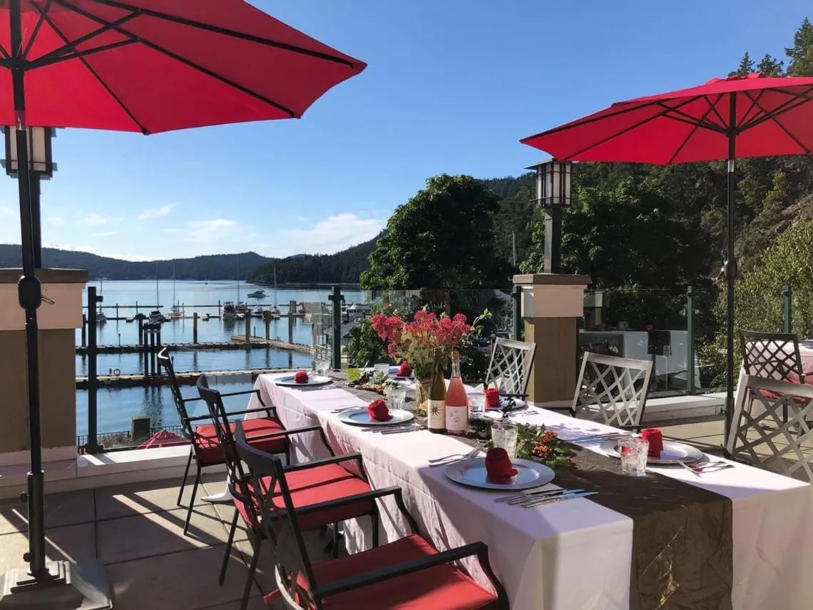 Restaurant/places to eat in Poets Cove Resort & Spa