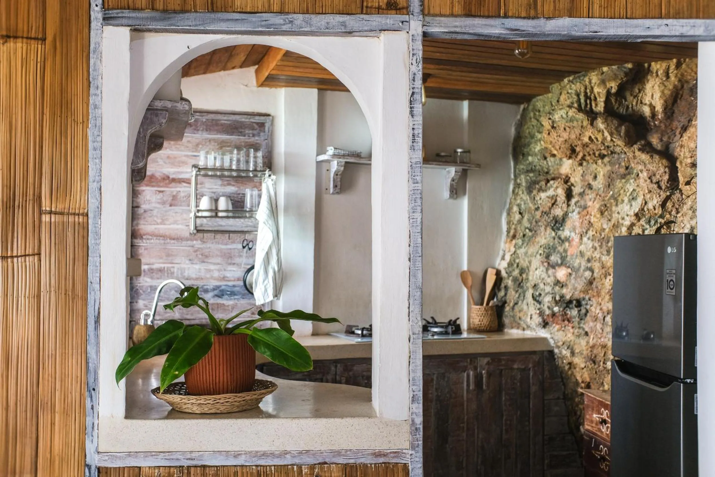 Kitchen or kitchenette in Le Cliff Bali