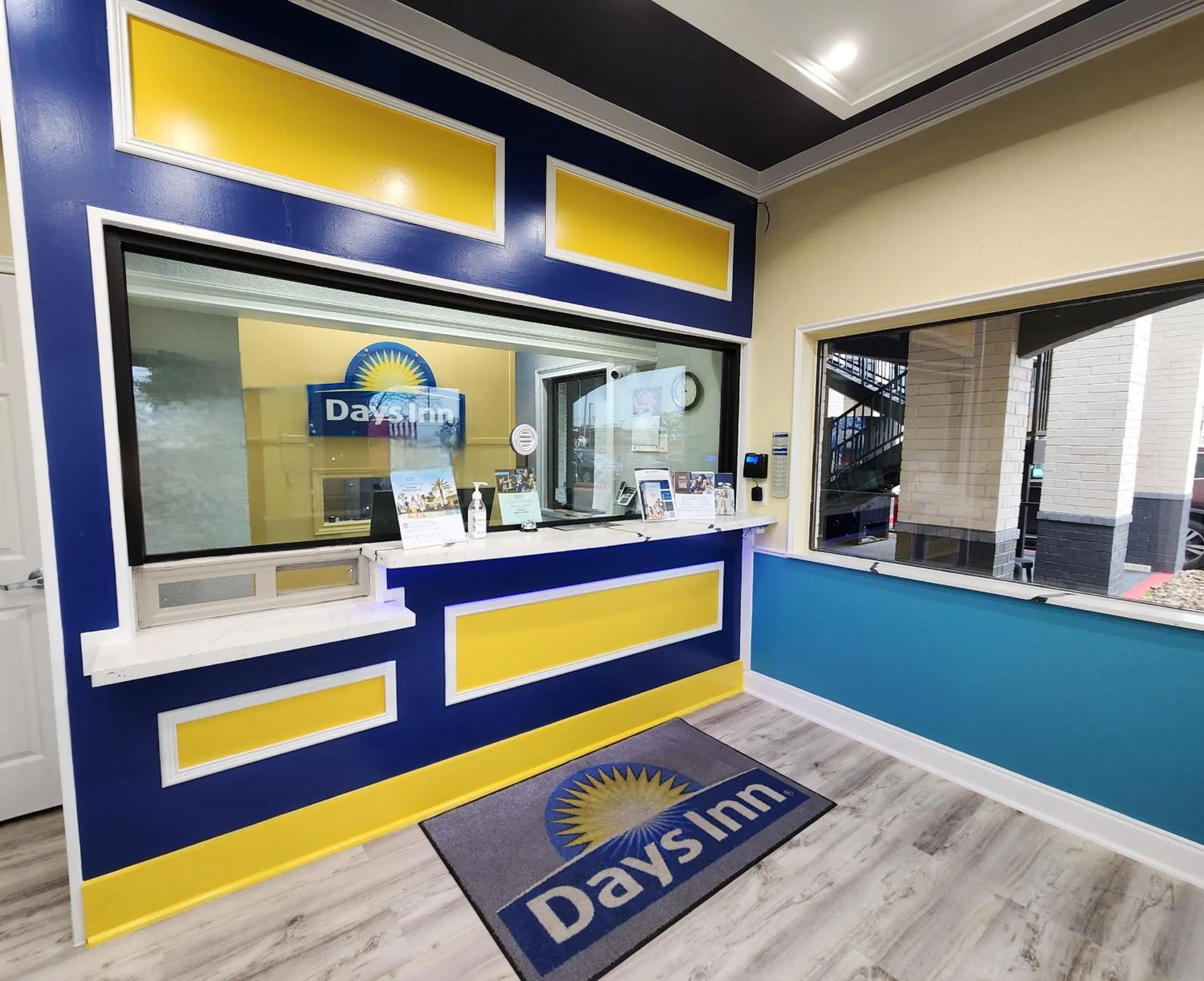 Lobby or reception in Days Inn by Wyndham Dickinson TX