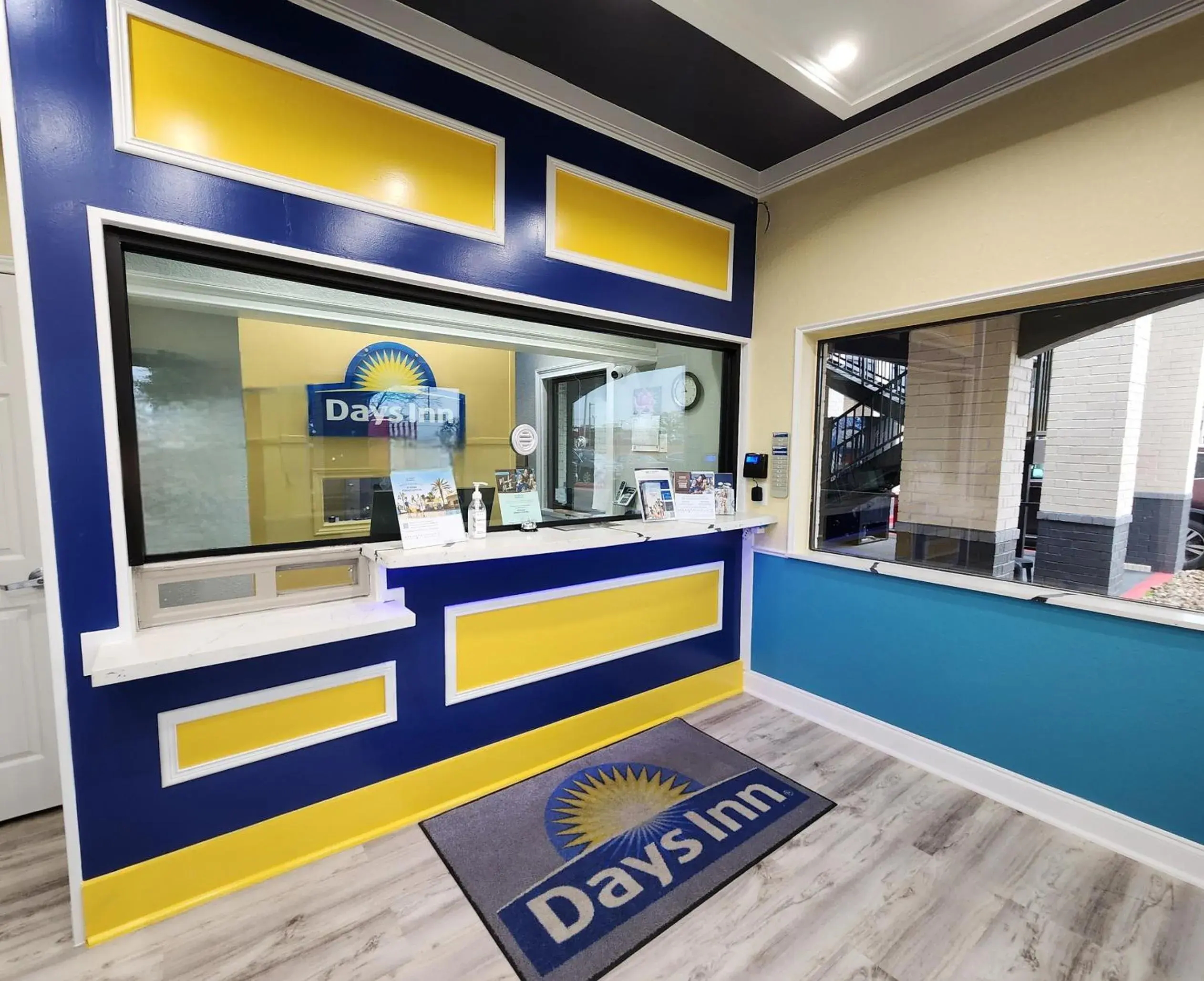 Lobby or reception in Days Inn by Wyndham Dickinson TX Lobby or reception in Days Inn by Wyndham Dickinson TX