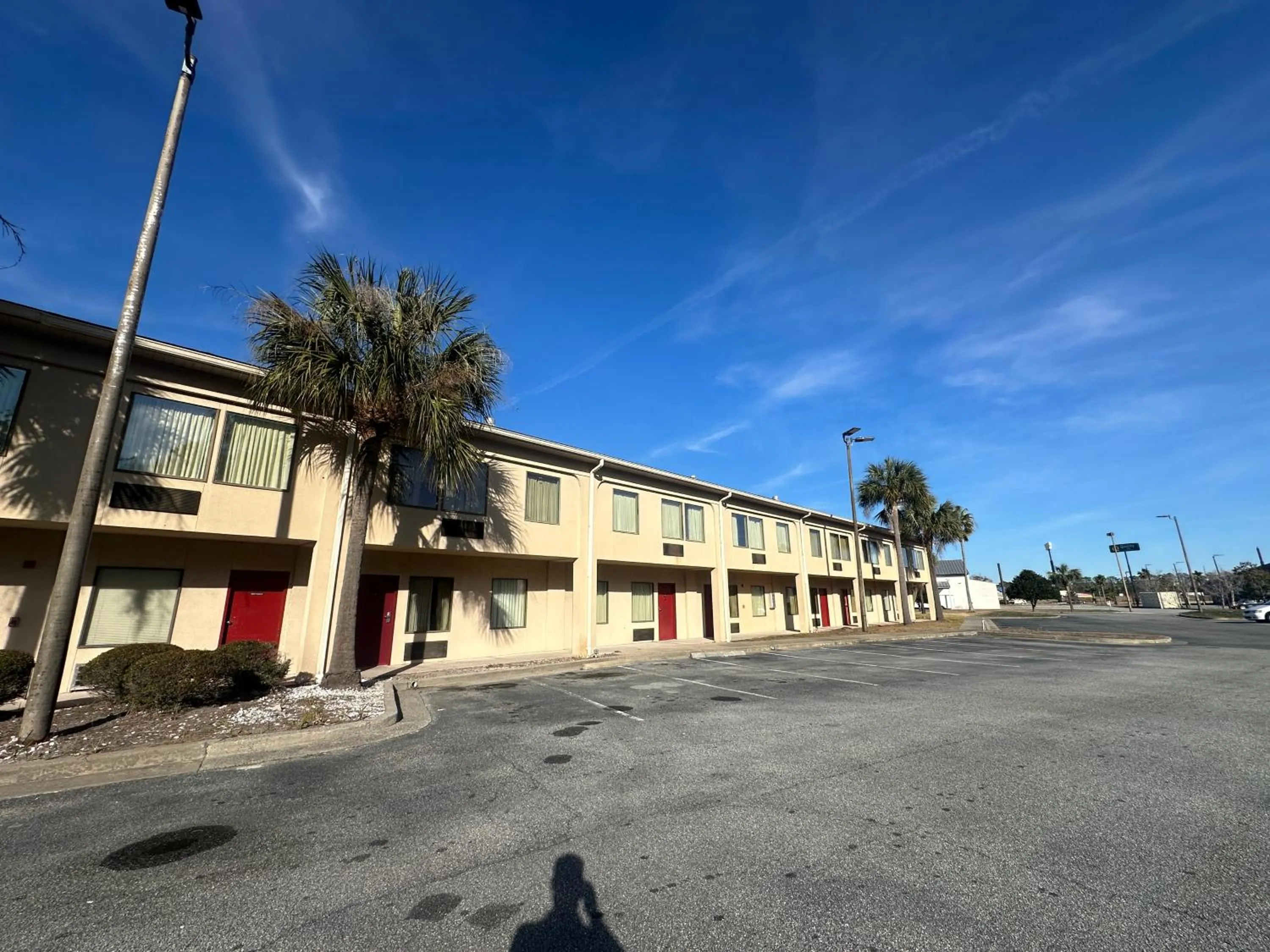 Facade/entrance in Guest Cottage & Suites By OYO Brunswick-Golden Isles