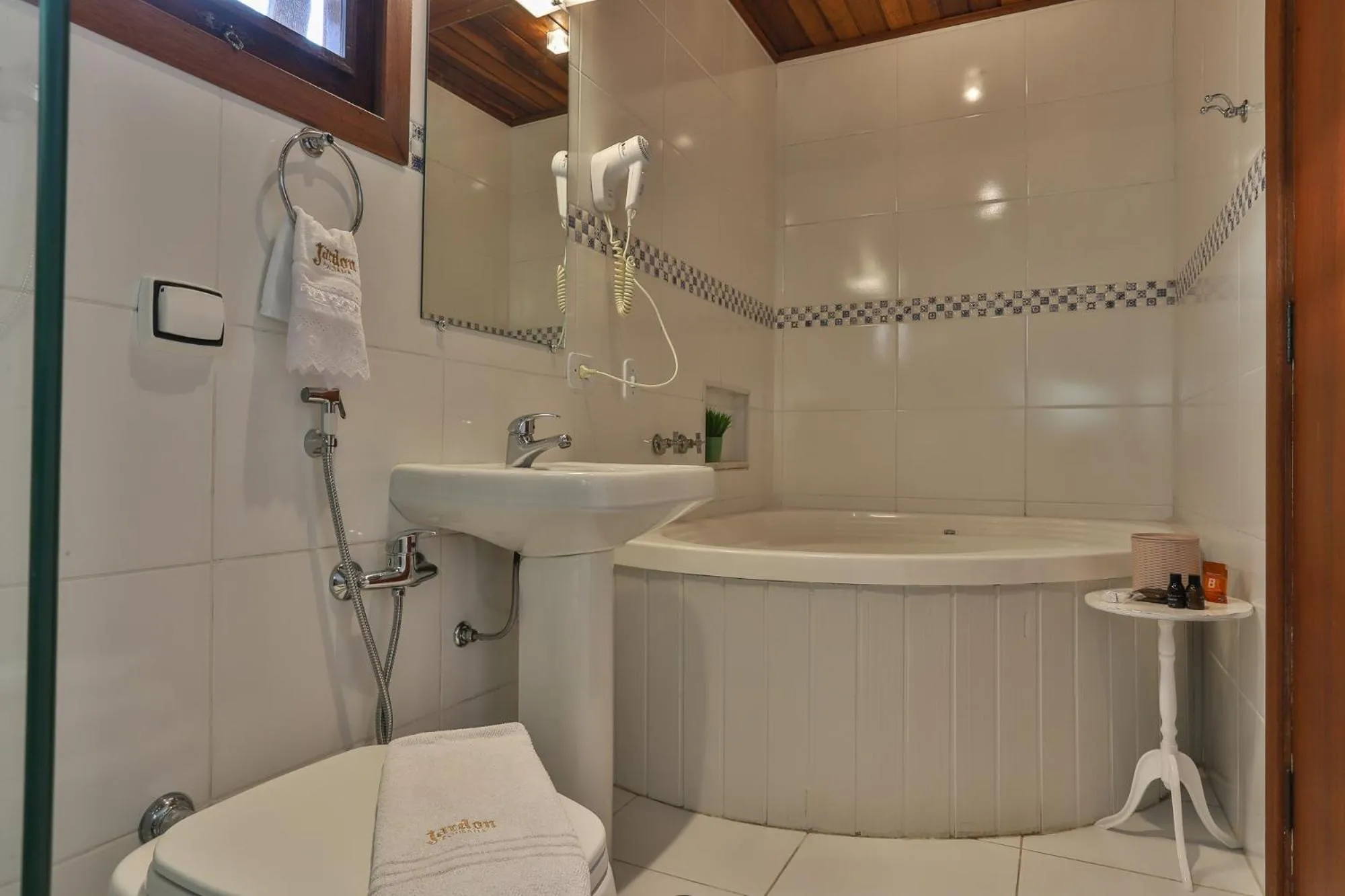 Bathroom in Pousada Jardon Campos do Jordão - Exclusiva para Adultos