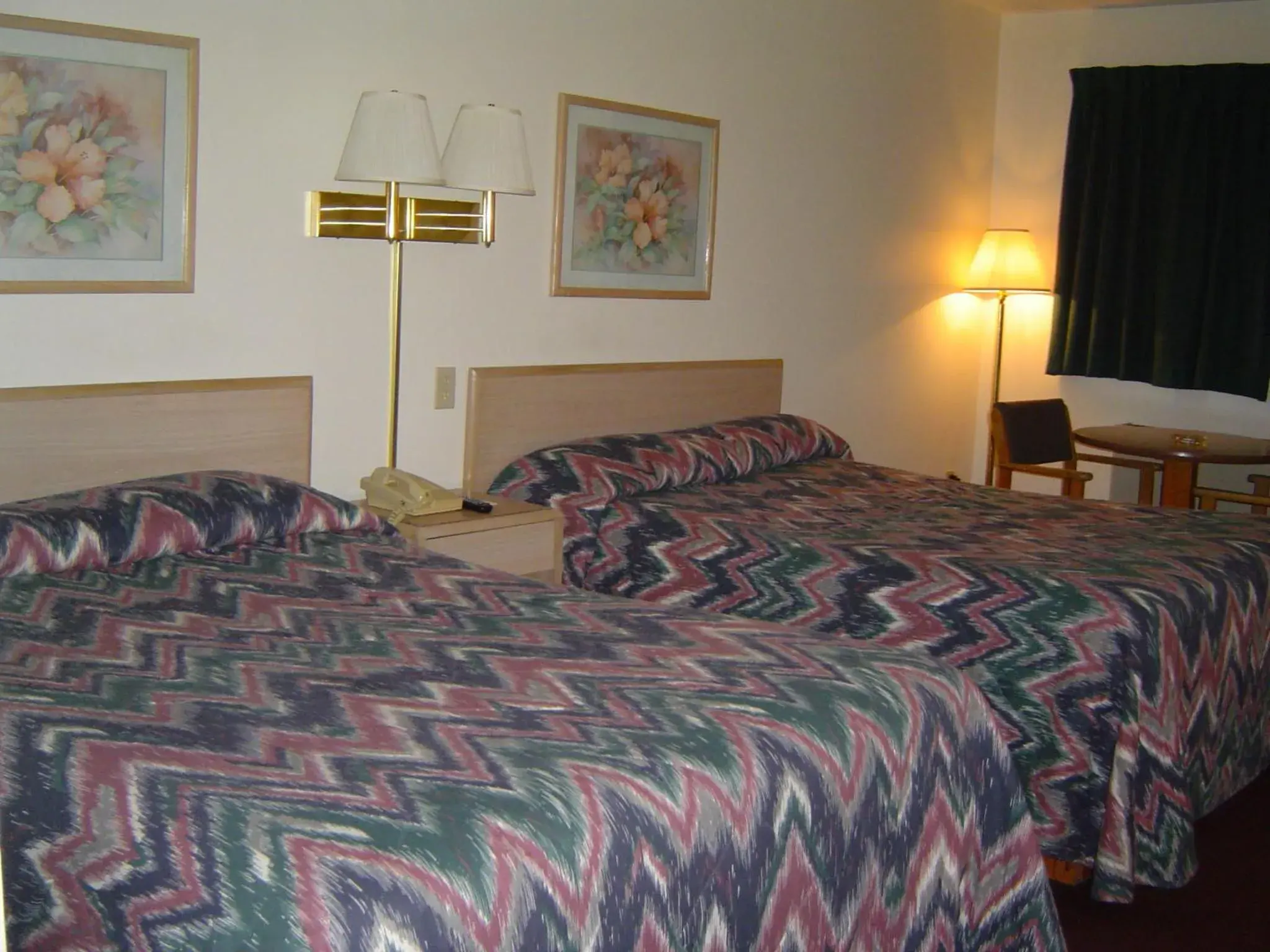 Double Room with Two Double Beds - Smoking in Heritage Inn Mansfield Double Room with Two Double Beds - Smoking in Heritage Inn Mansfield