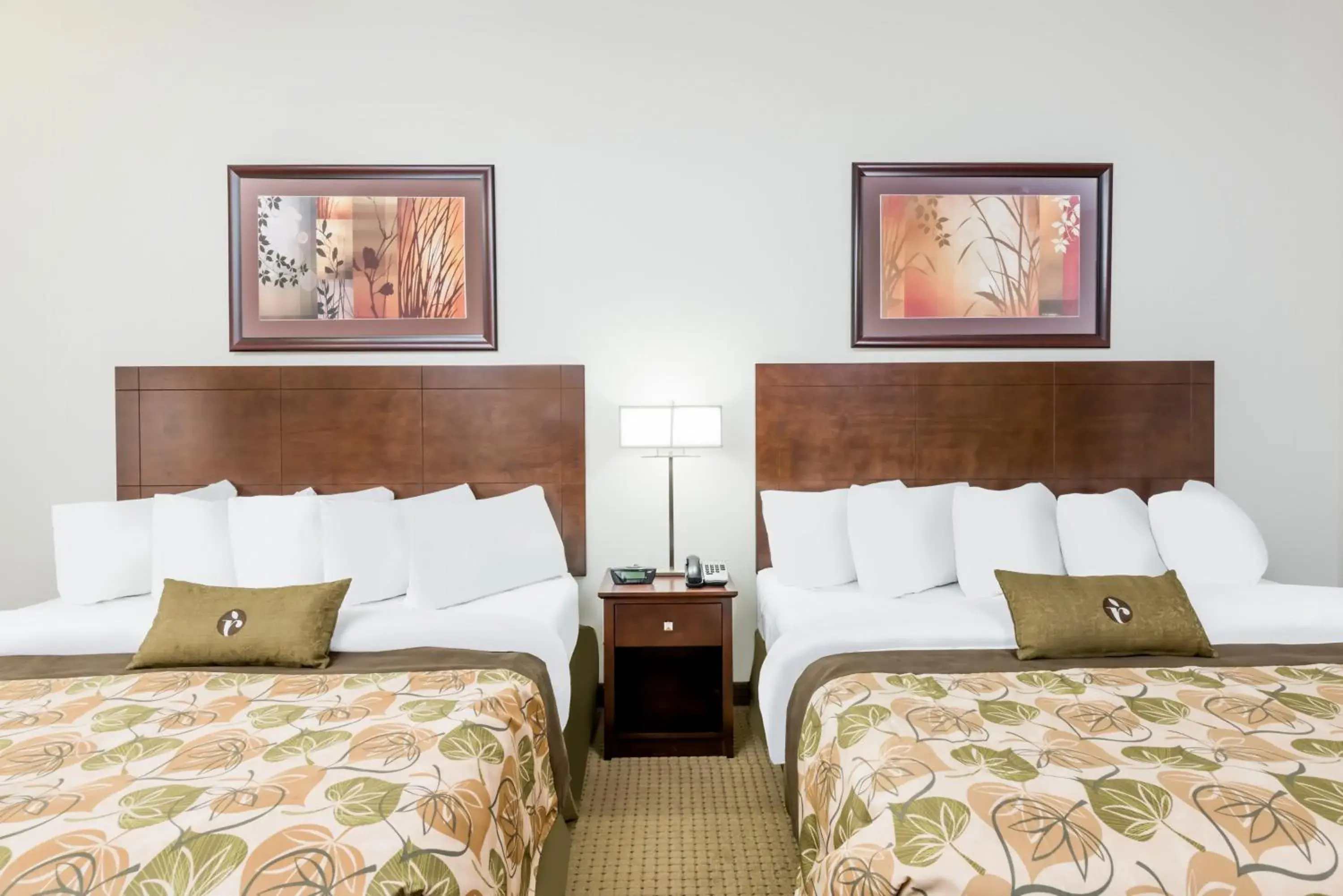 Bed in Ramada by Wyndham Olds Bed in Ramada by Wyndham Olds