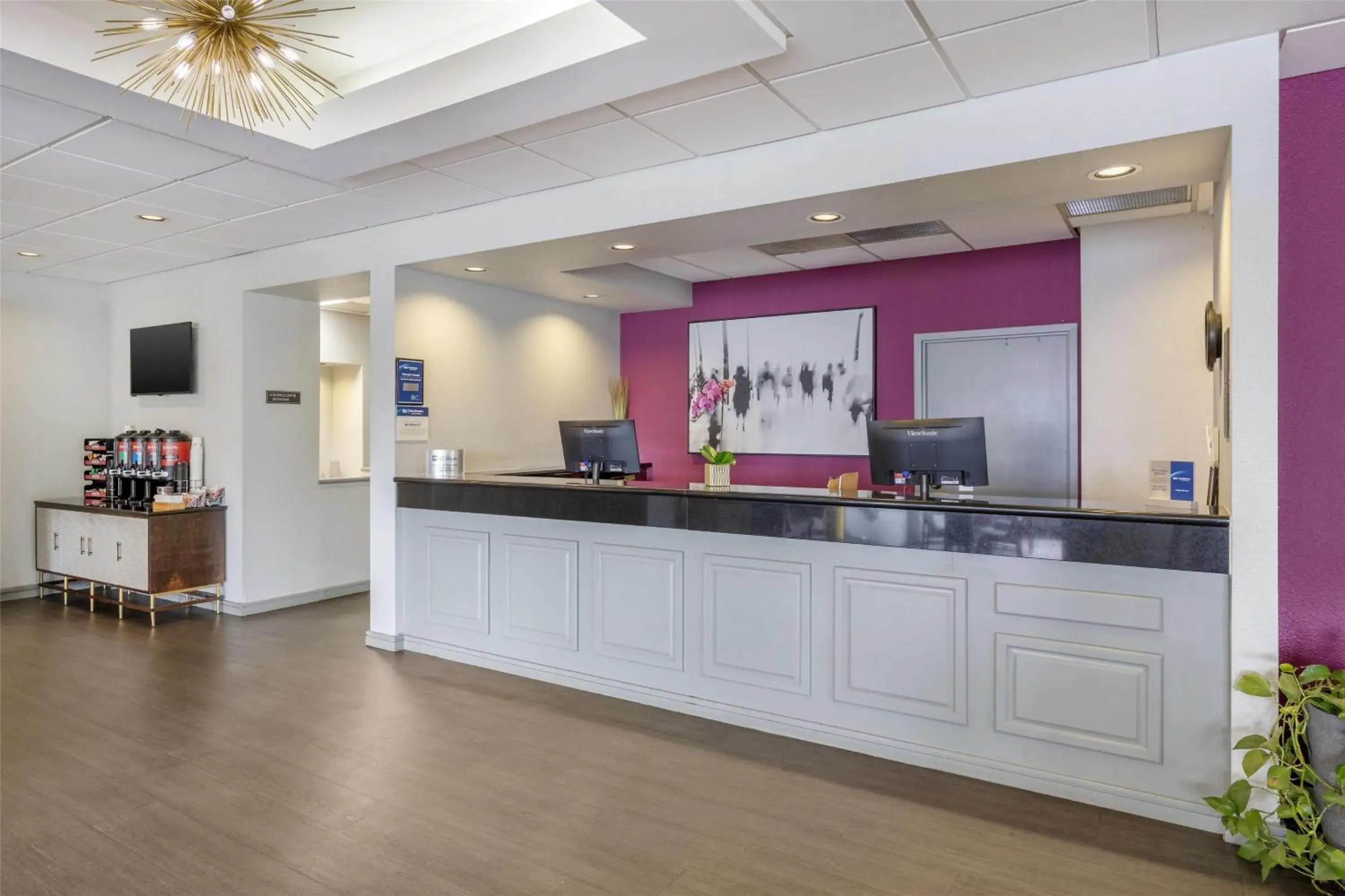 Lobby or reception in Best Western Hickory Lobby or reception in Best Western Hickory