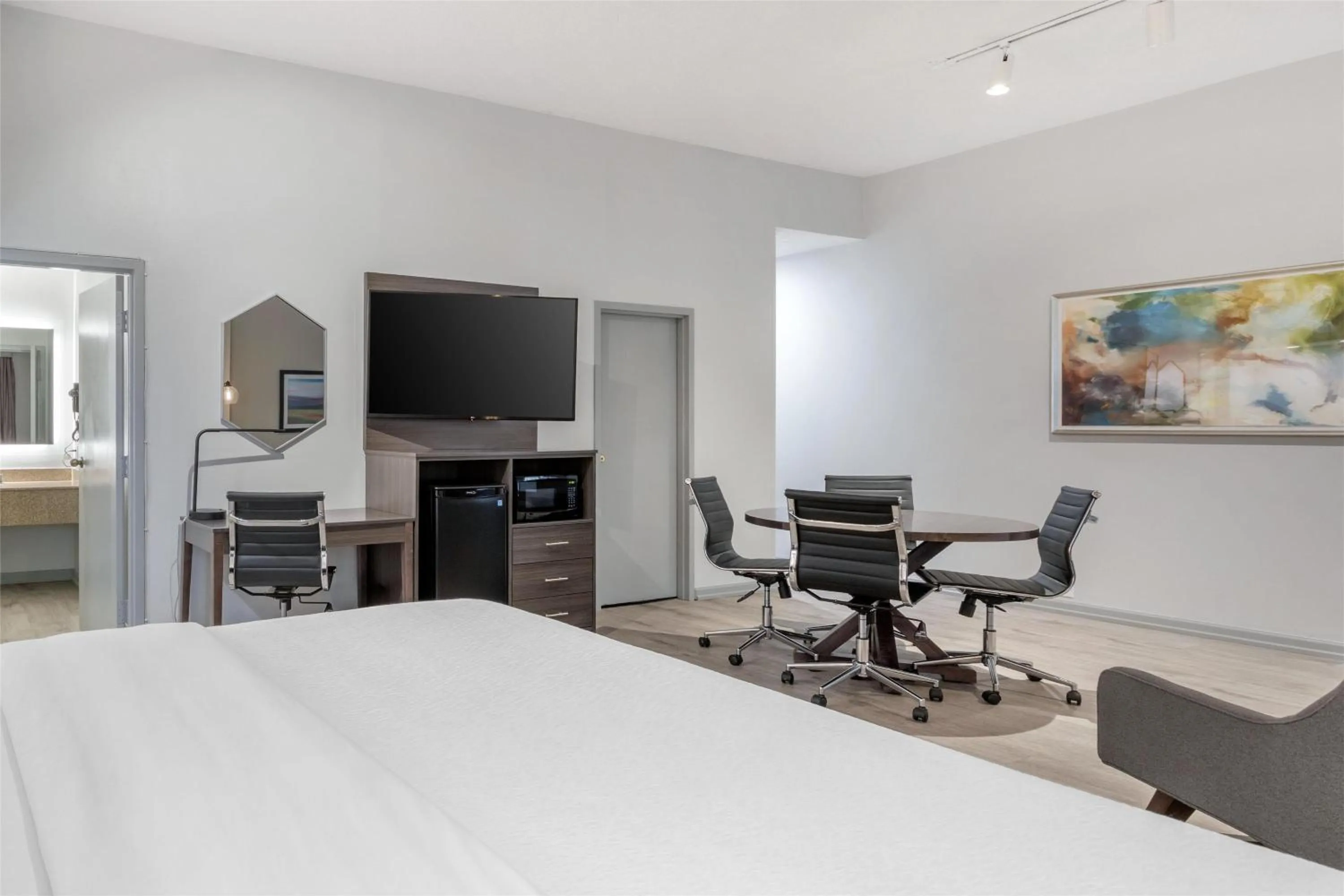 Bedroom, Bed in Best Western Hickory