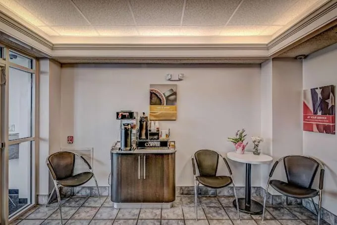 Econo Lodge Menomonie